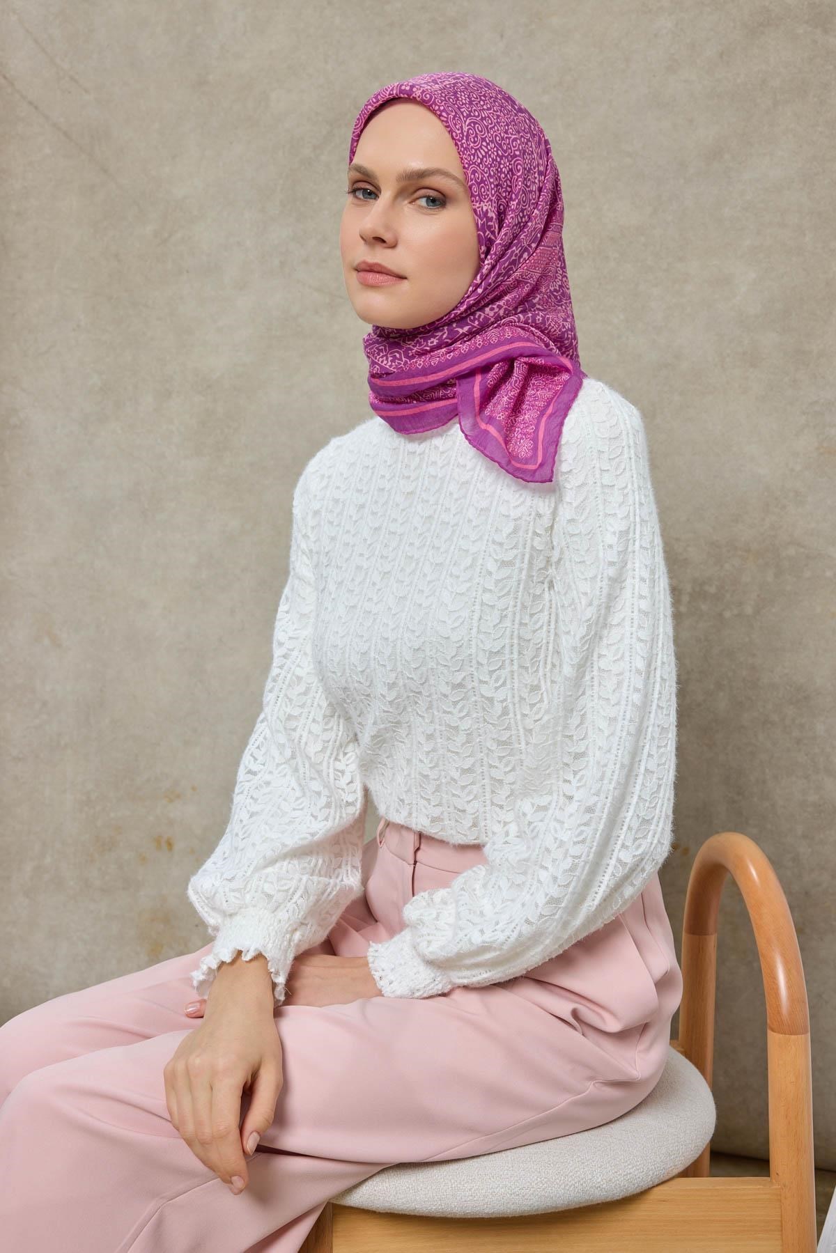 Tencel Monare Eşarp Madalyon Desen Leylak 90X90