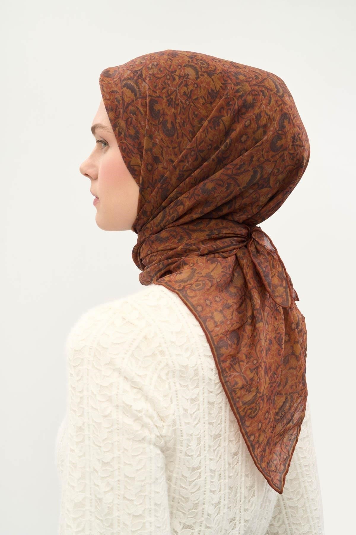 Tencel Monare Eşarp Saray Baharı Desen Koyu Turuncu 90X90