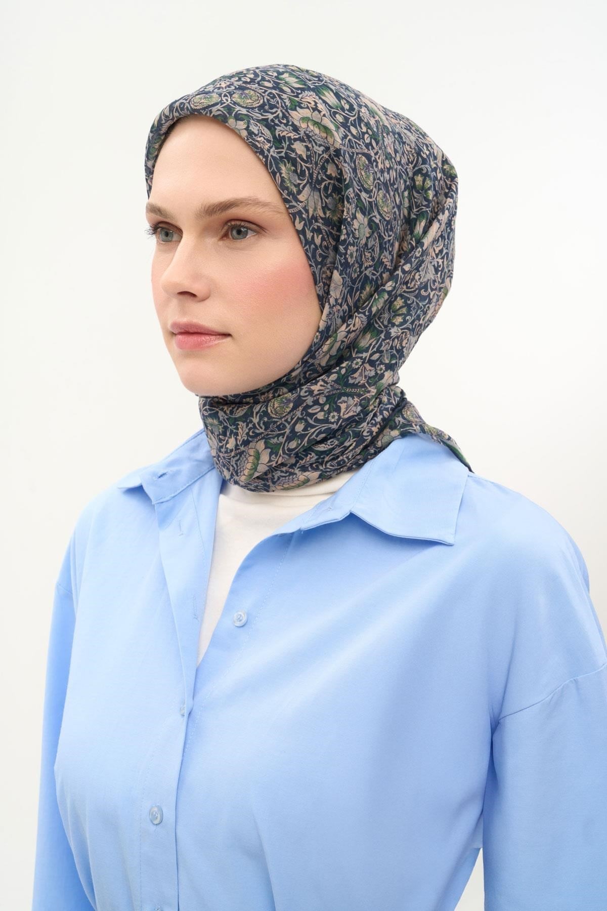Tencel Monare Eşarp Saray Baharı Desen Lacivert 90X90