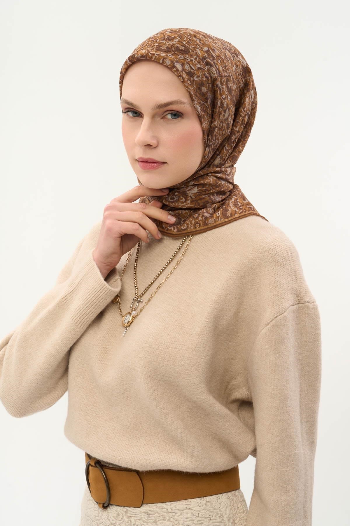 Tencel Monare Eşarp Saray Baharı Desen Taba 90X90