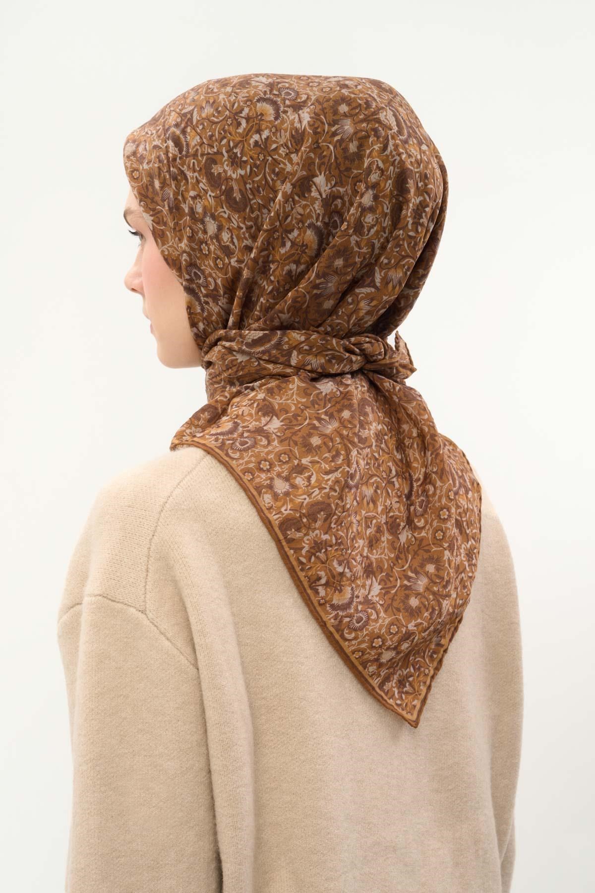 Tencel Monare Eşarp Saray Baharı Desen Taba 90X90