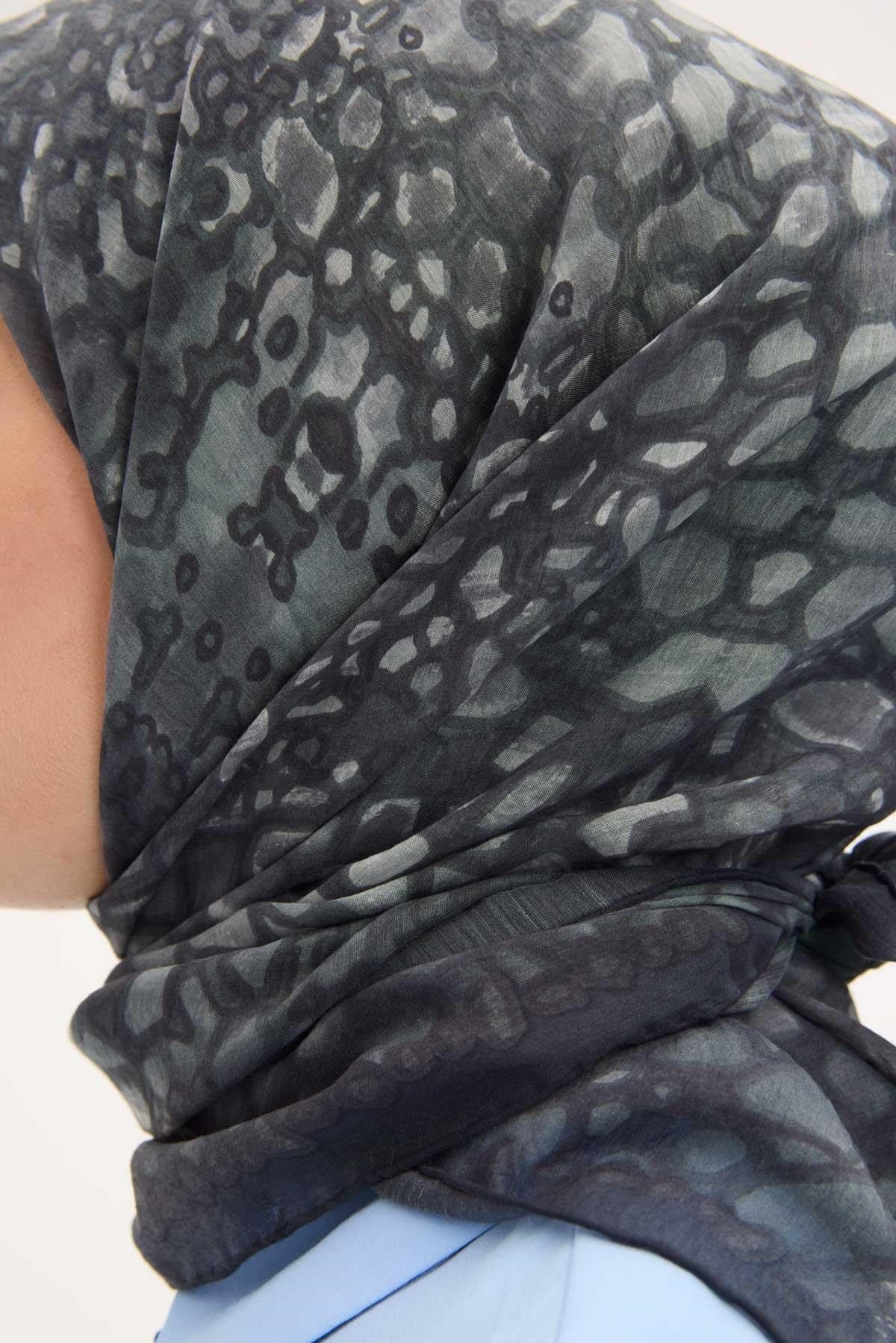 Tencel Monare Eşarp Taş Desen Petrol Mavi 90x90