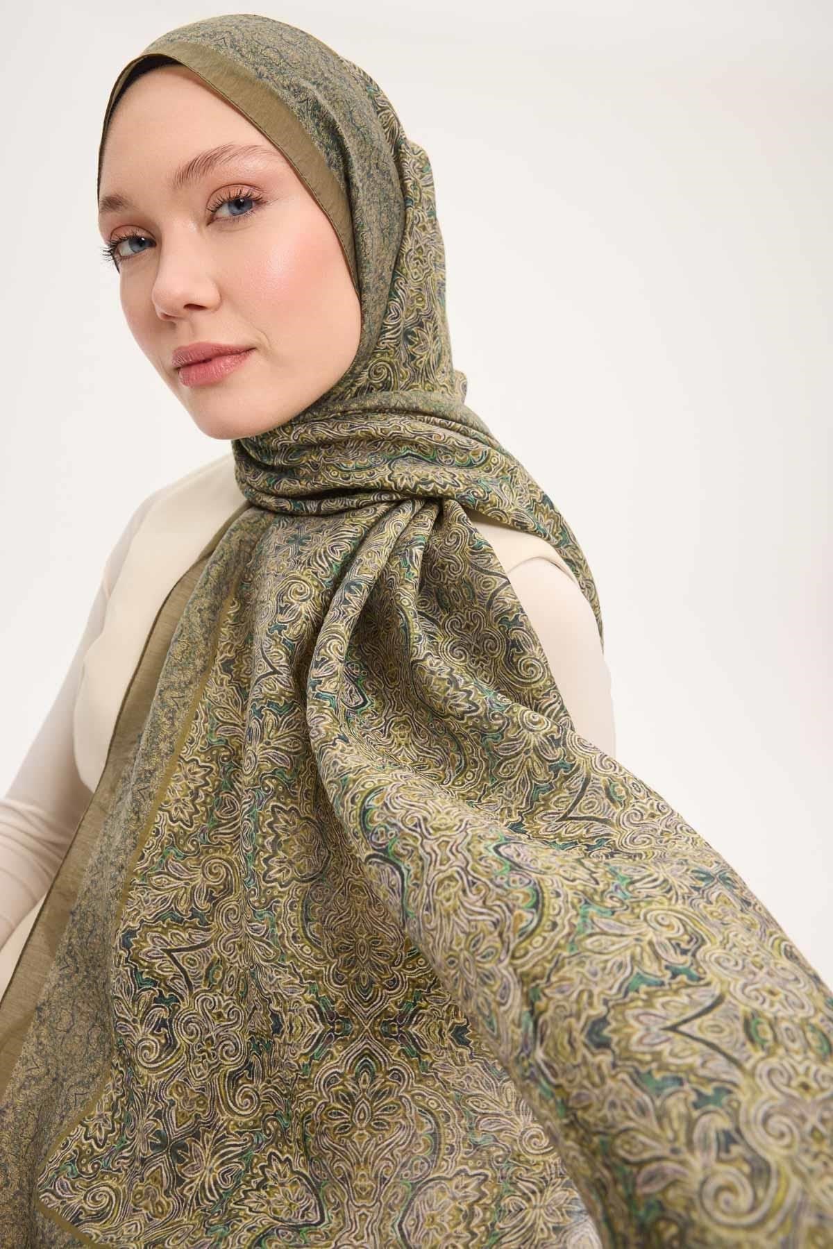 Tencel Monare Şal Yağ Yeşili Etnik Desen 75x195