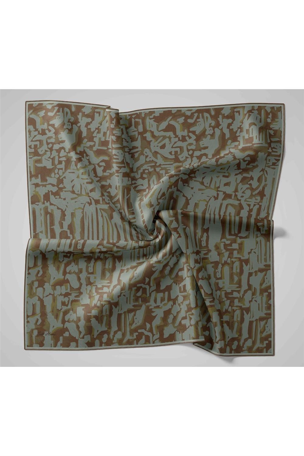 Twill İpek Eşarp Acı Kahve–Çelik Mavi–Yeşil Desenli Tok Duruşlu 90x90