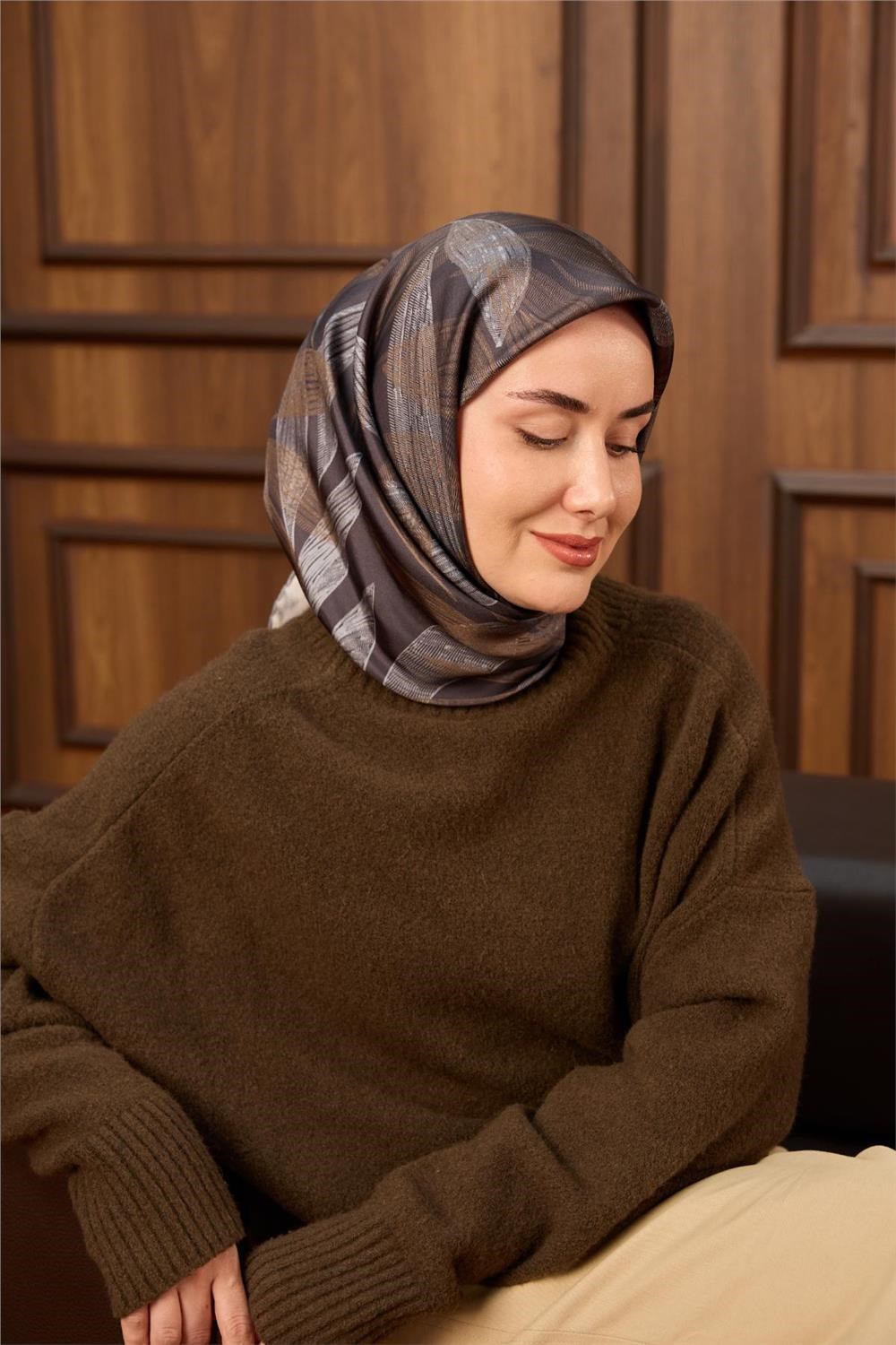 Twill İpek Eşarp Antrasit-Gri Vizon Geçişli Kaymaz Tok Duruşlu 90x90