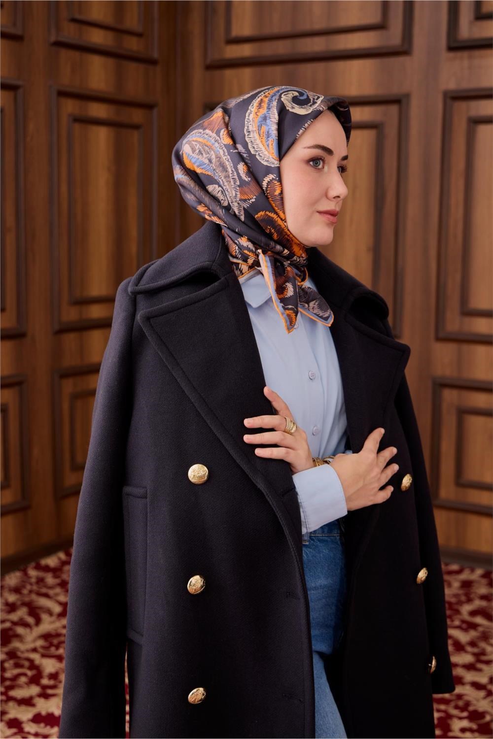 Twill İpek Eşarp Antrasit-Turuncu Desenli Tok Duruşlu 90x90