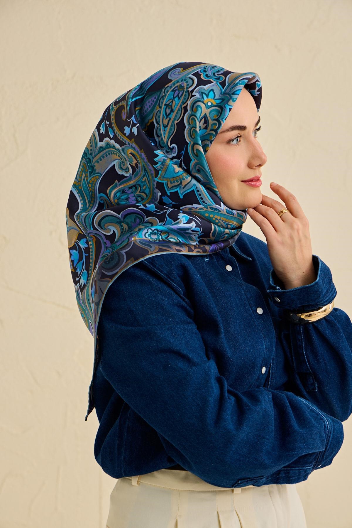 Twill İpek Eşarp Badem Motif Desen Gece Mavisi 90x90