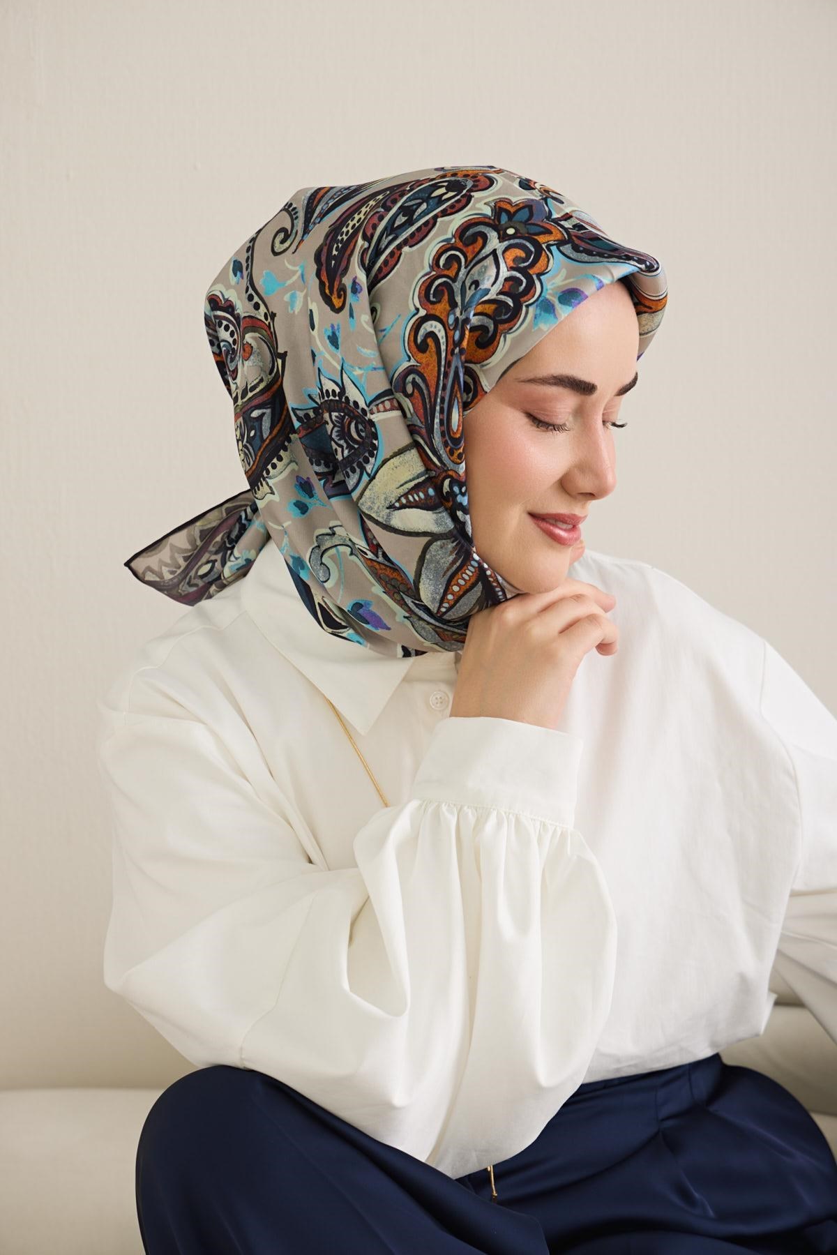 Twill İpek Eşarp Badem Motif Desen Gümüş 90x90