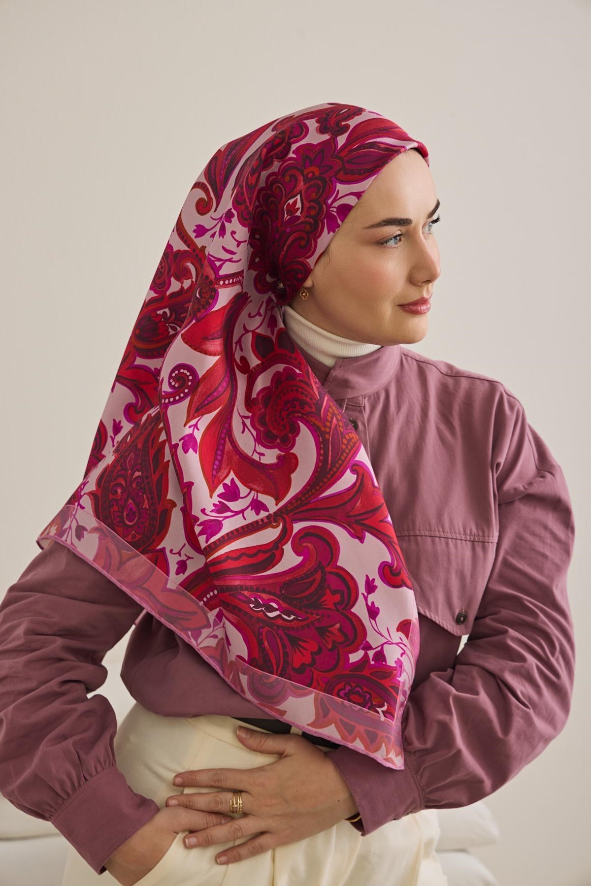 Twill İpek Eşarp Badem Motif Desen Toz Pembe 90x90