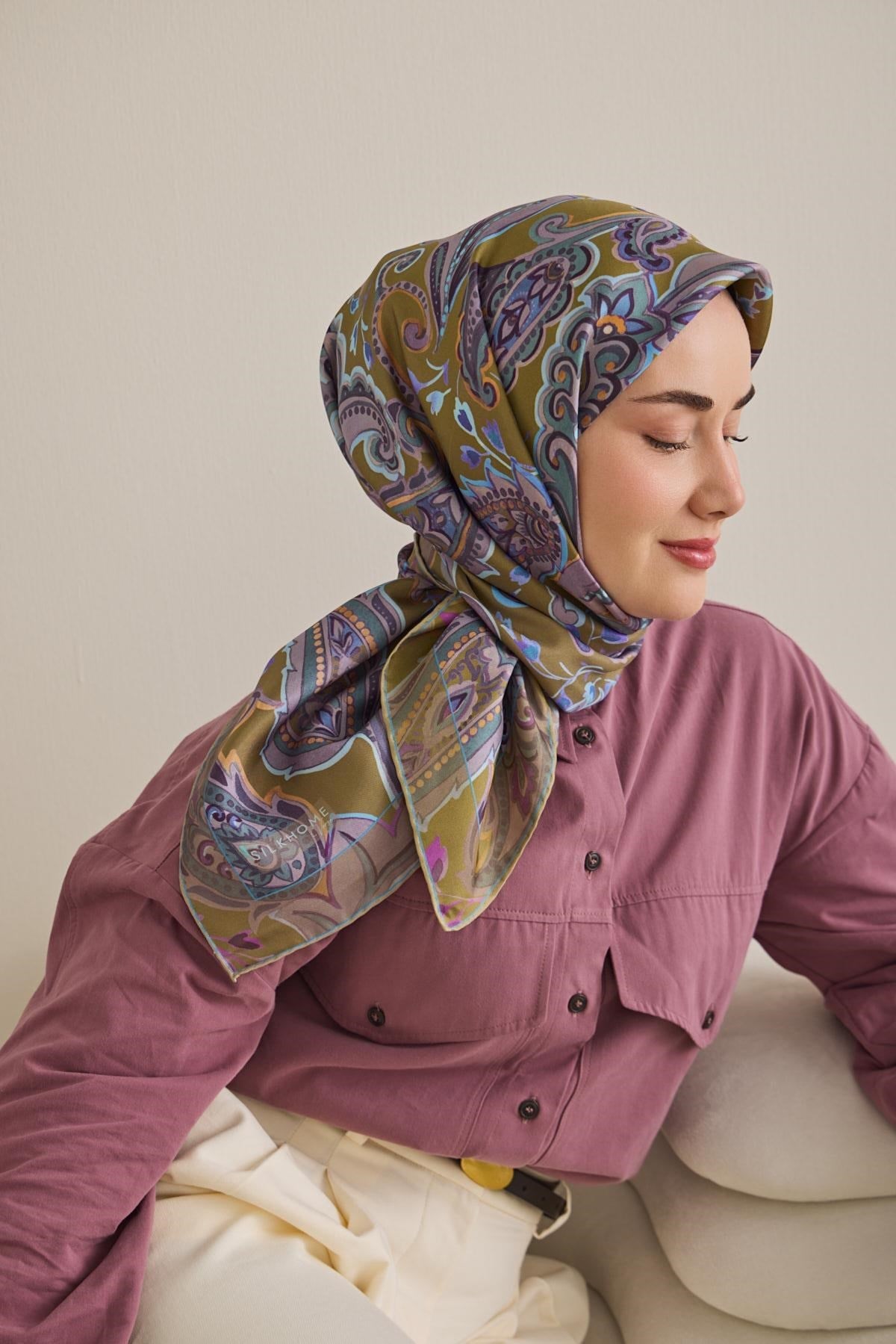 Twill İpek Eşarp Badem Motif Desen Yağ Yeşili 90x90