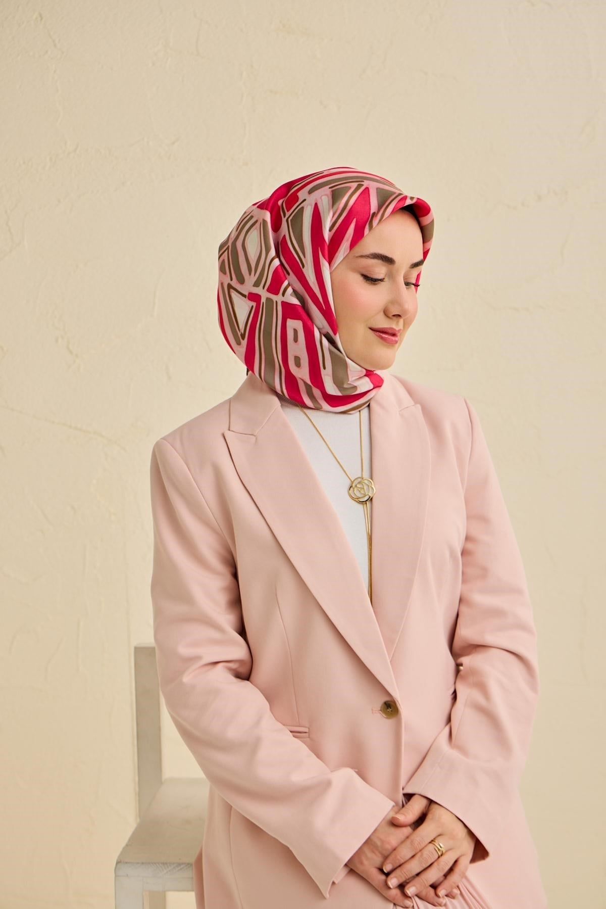 Twill İpek Eşarp Bohem Atlas Desen Tozpembe 90x90
