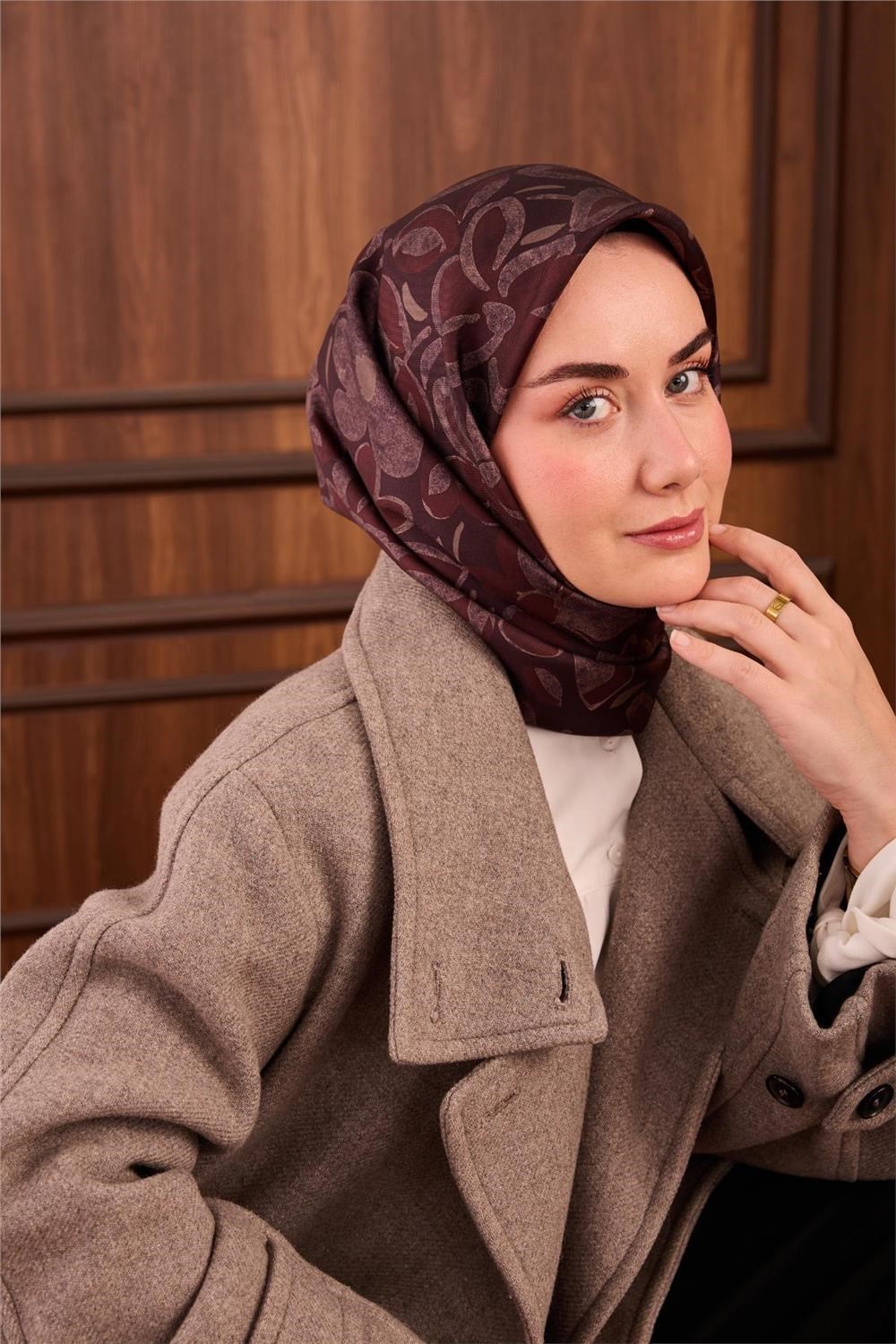 Twill İpek Eşarp Bordo Kahve Pudra Vizon Papatya Desenli Tok Duruşlu 90x90