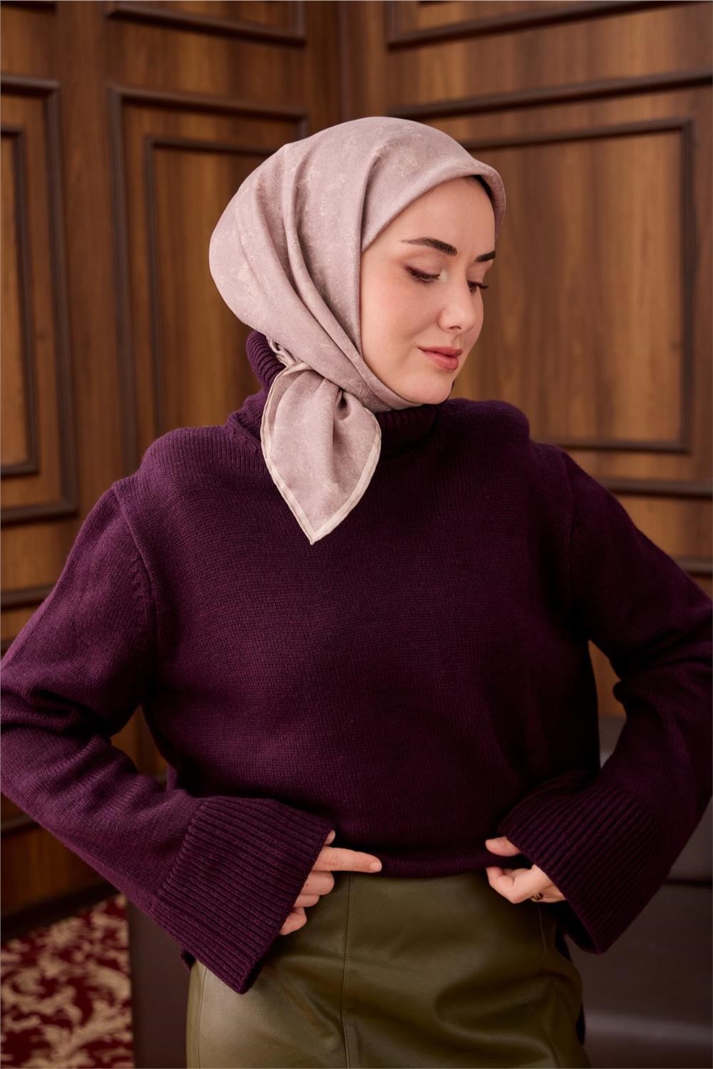Twill İpek Eşarp Ekru–Soluk Gül Kurusu Desenli Tok Duruşlu 90x90