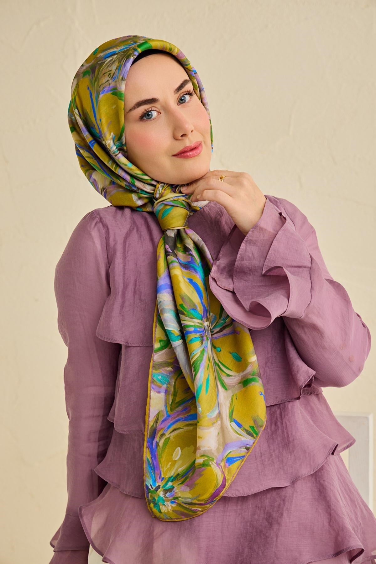 Twill İpek Eşarp Floral Art Desen Bej 90x90