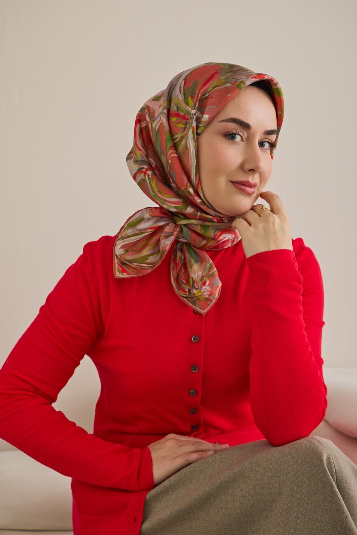 Twill İpek Eşarp Floral Art Desen Kırmızı 90x90