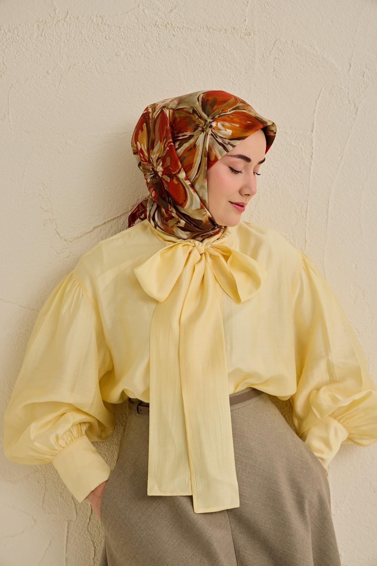 Twill İpek Eşarp Floral Art Desen Taş 90x90