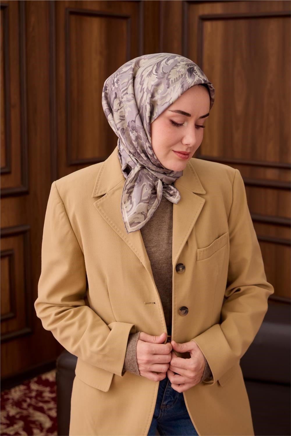 Twill İpek Eşarp Gri-Füme Desenli Tok Duruşlu 90x90