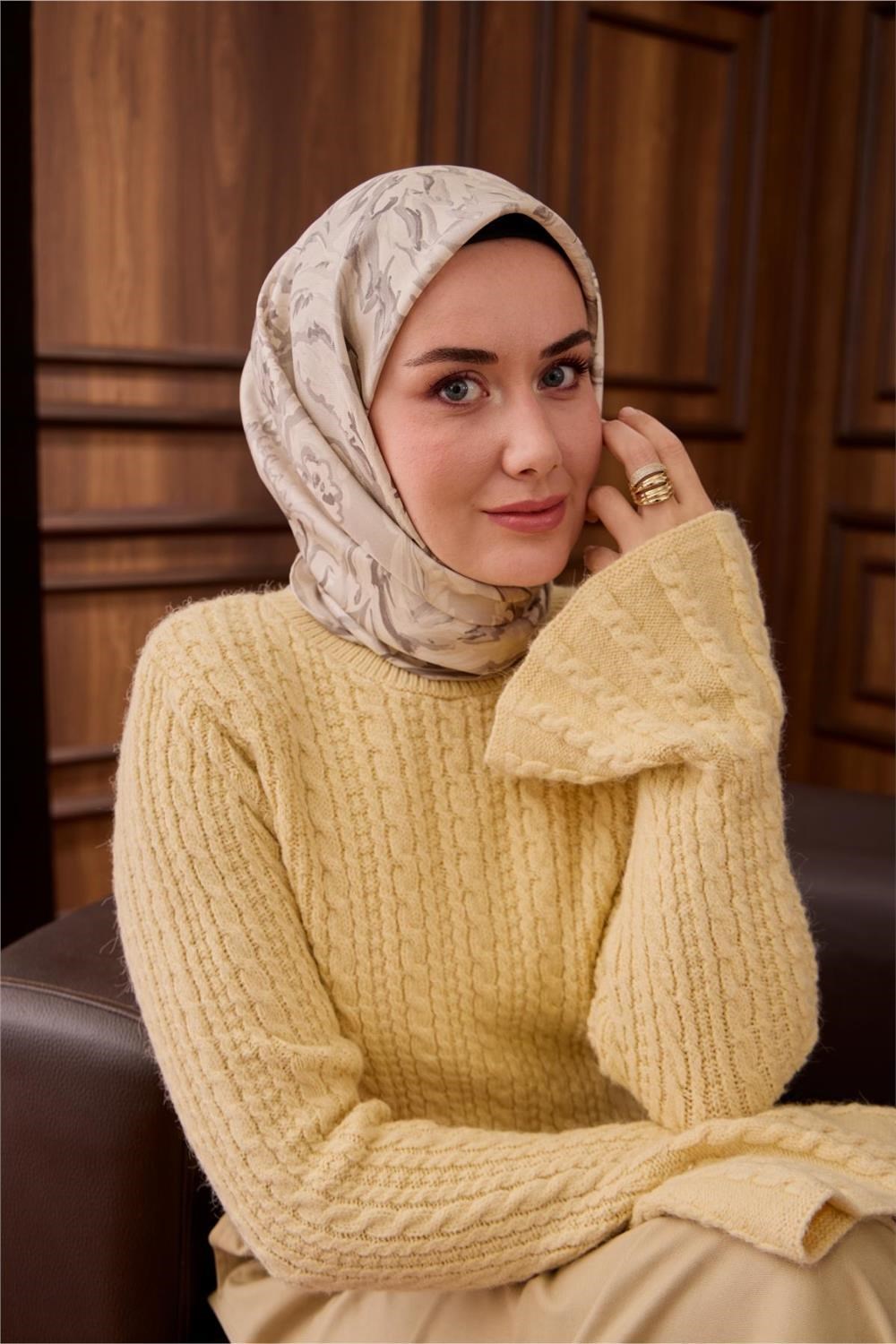 Twill İpek Eşarp Gri-Gümüş Ebru Desenli Tok Duruşlu 90x90