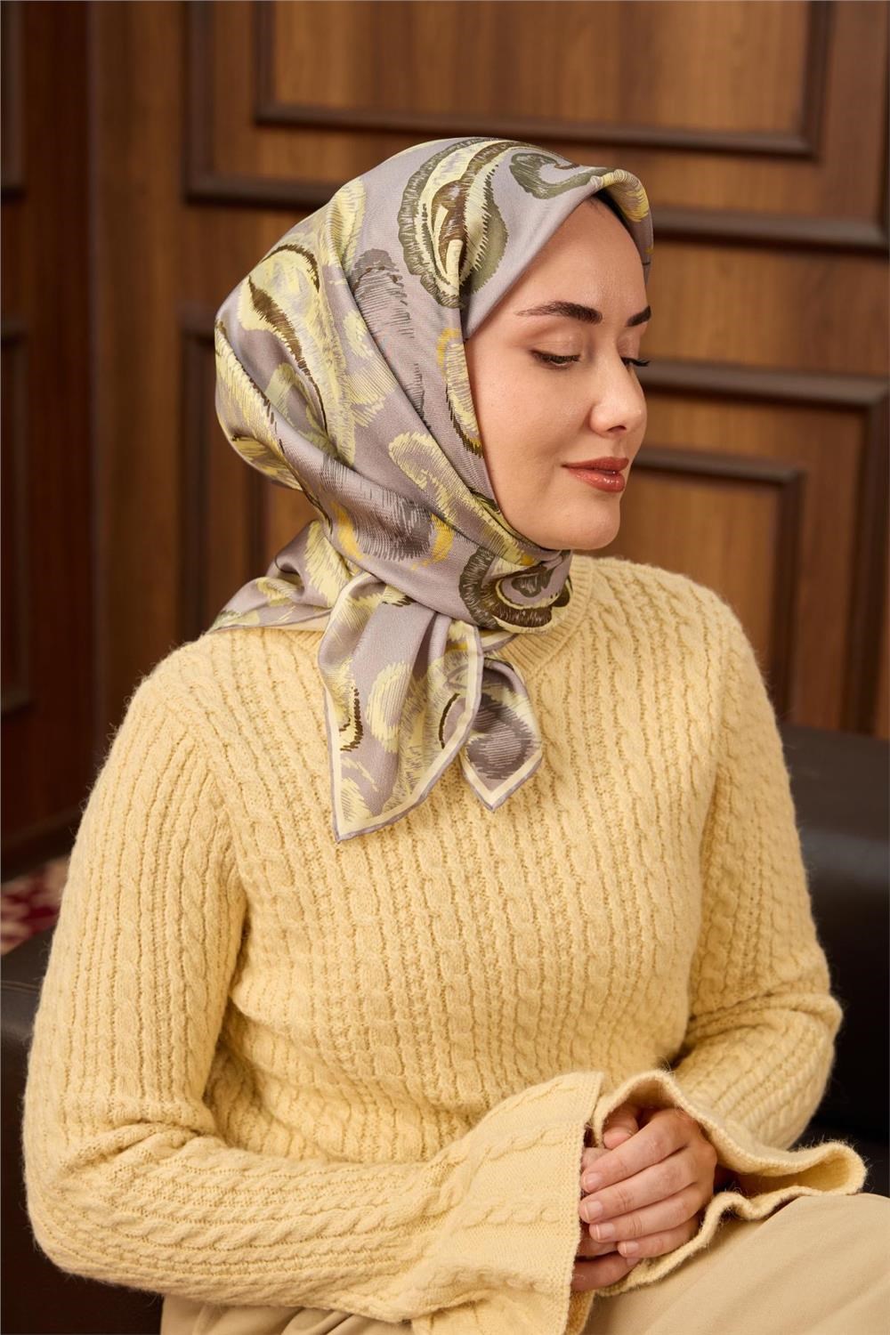 Twill İpek Eşarp Gümüş-Butter Yellow Desenli Tok Duruşlu 90x90