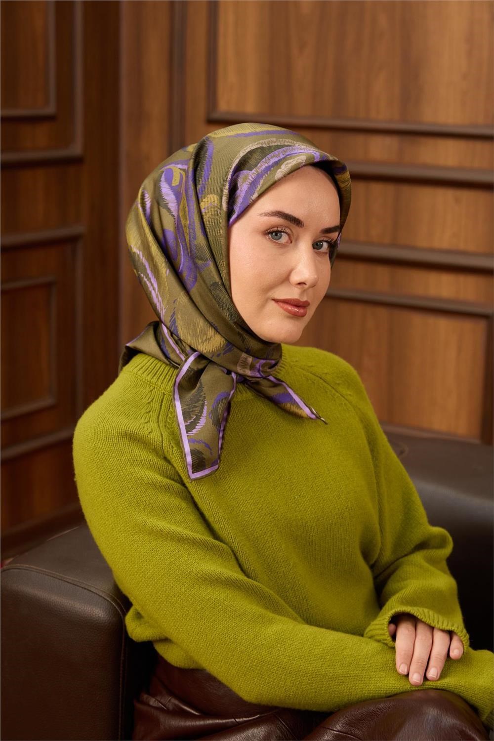Twill İpek Eşarp Haki-Mor Desenli Tok Duruşlu 90x90