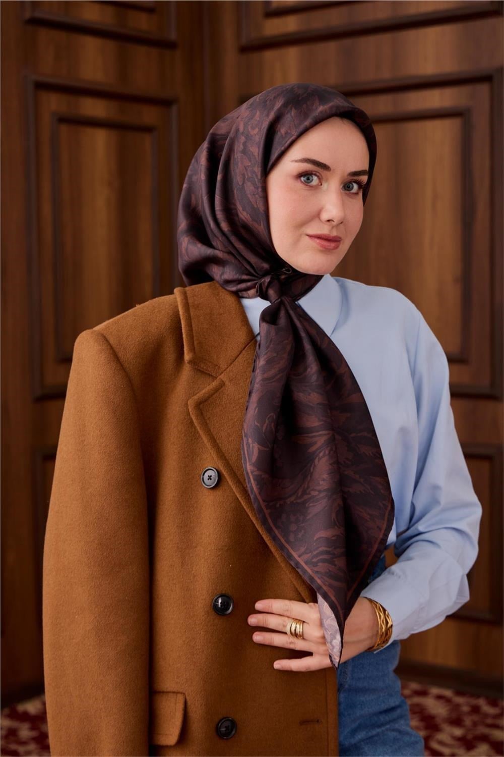 Twill İpek Eşarp Kahve-Mor Desenli Tok Duruşlu 90x90
