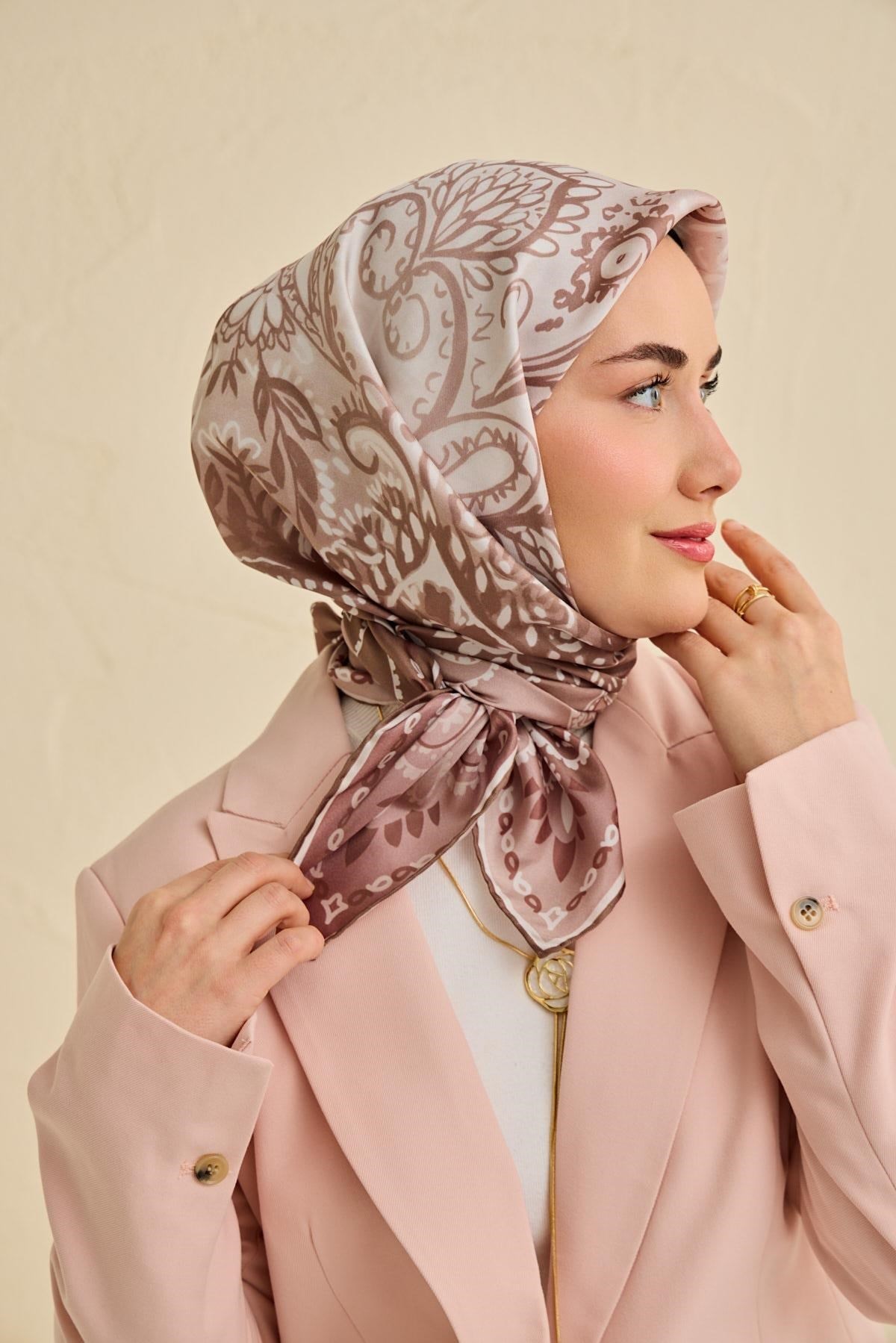 Twill İpek Eşarp Klasik Motif Gül Kurusu 90x90