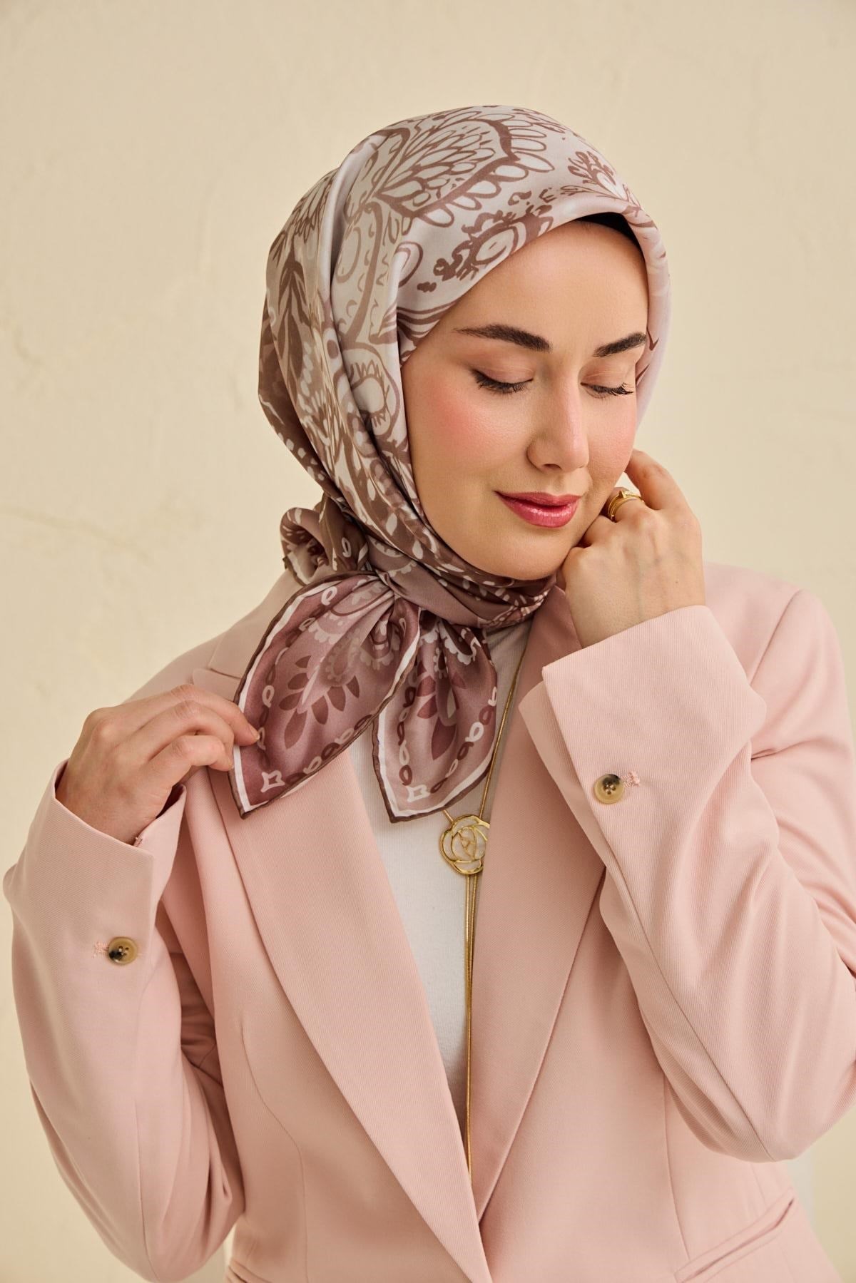 Twill İpek Eşarp Klasik Motif Gül Kurusu 90x90