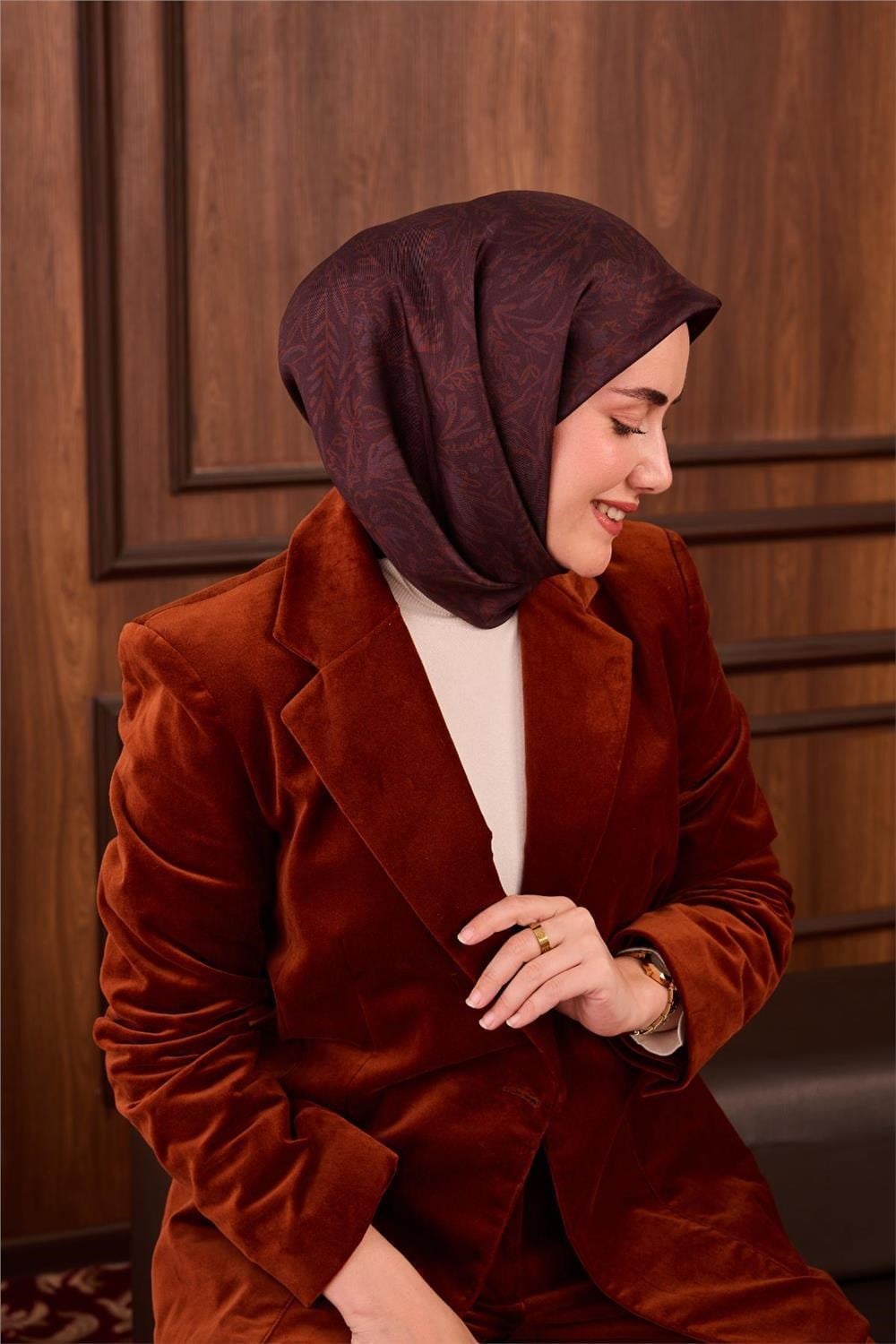 Twill İpek Eşarp Koyu Bordo-Tarçın Çiçek Desenli Tok Duruşlu Kaymaz 90x90