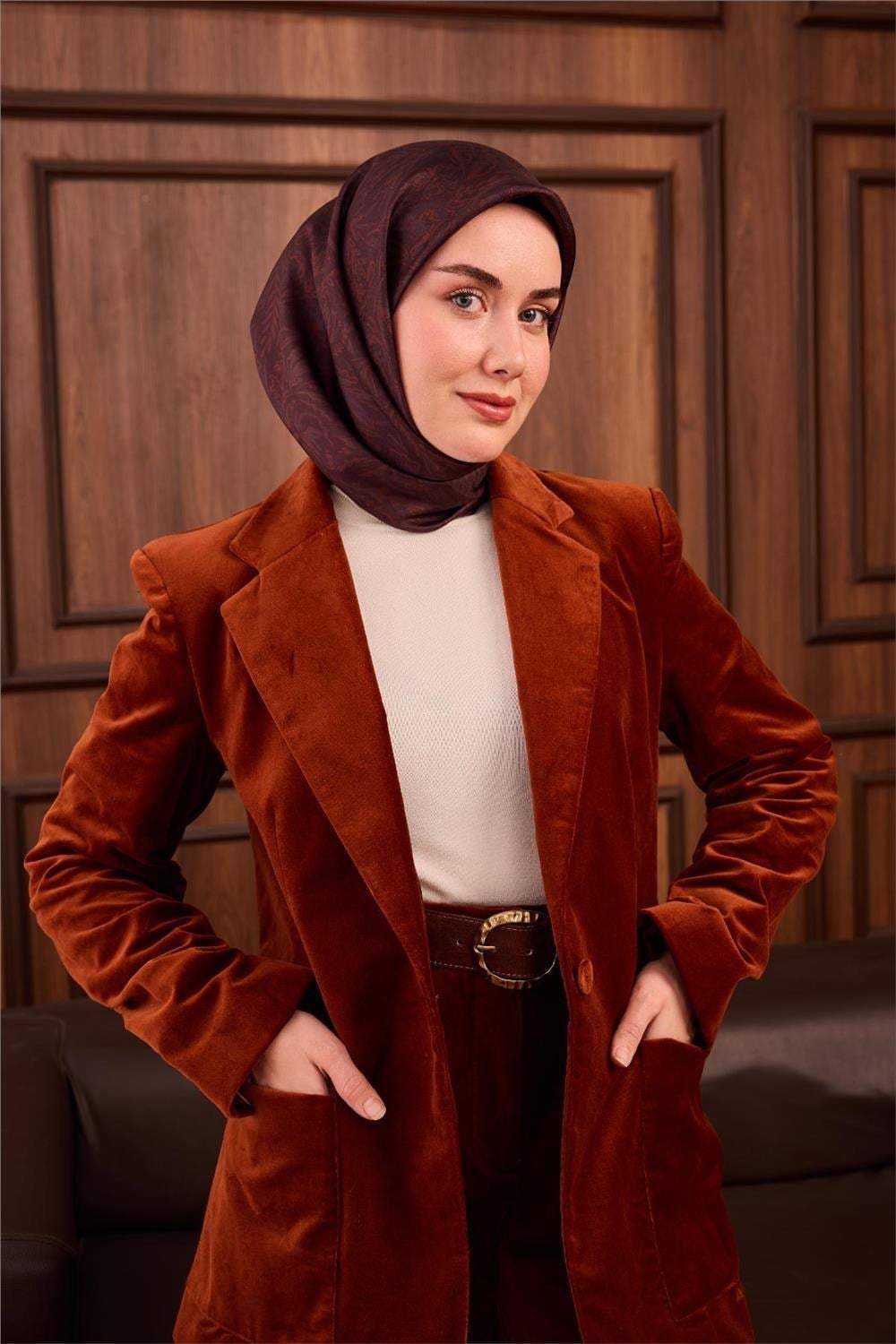 Twill İpek Eşarp Koyu Bordo-Tarçın Çiçek Desenli Tok Duruşlu Kaymaz 90x90