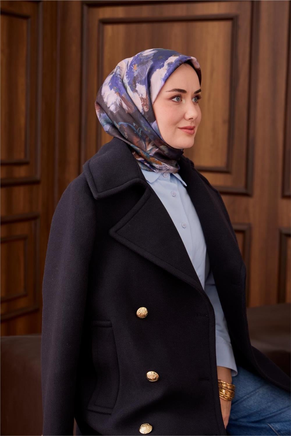 Twill İpek Eşarp Koyu Lacivert-Mor Desenli Tok Duruşlu 90x90