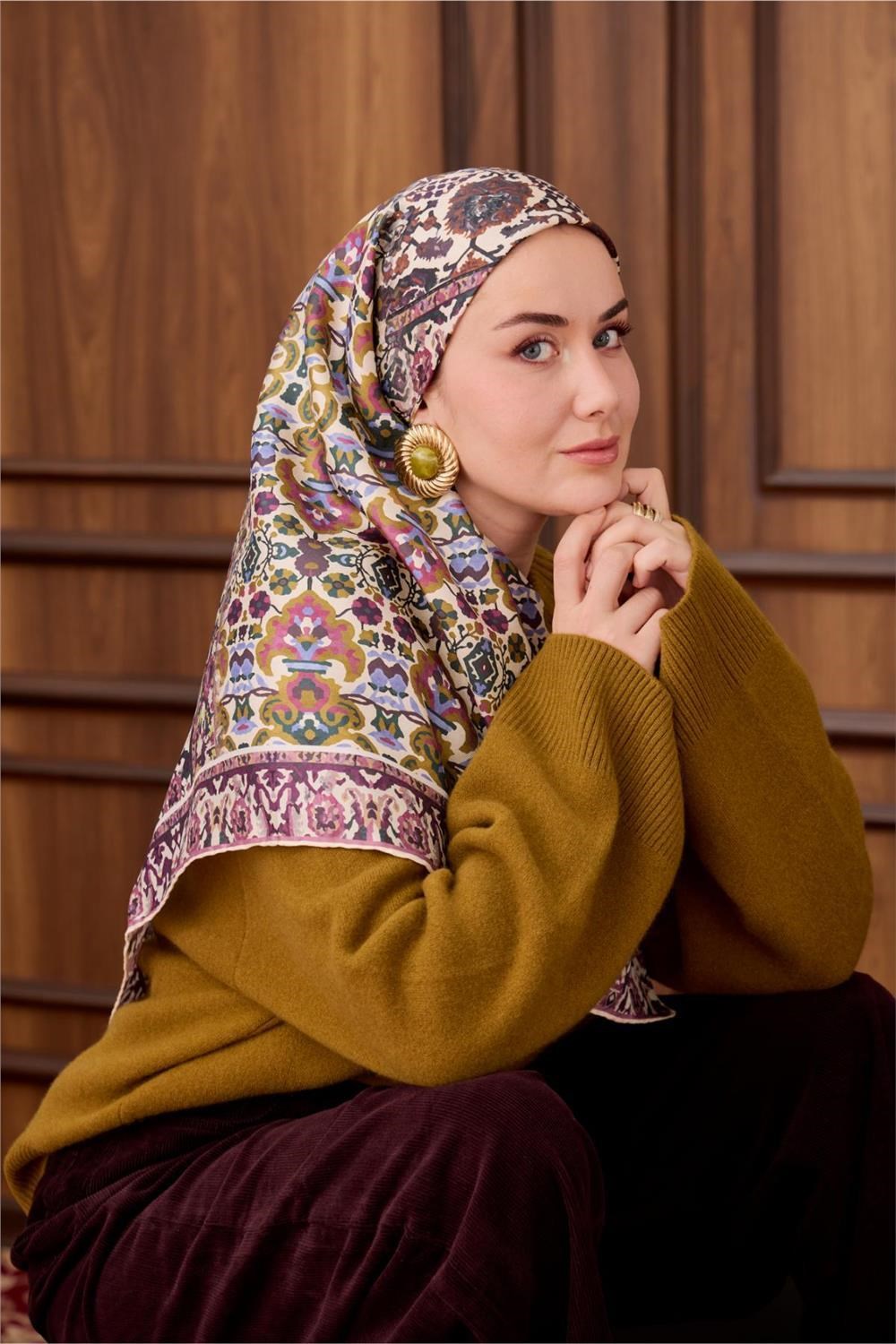 Twill İpek Eşarp Koyu Mor-Bebe Mavi Desenli Tok Duruşlu 90x90