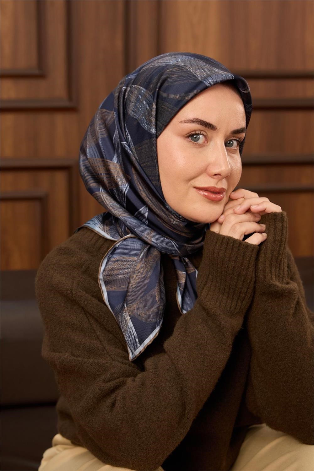 Twill İpek Eşarp Lacivert-Yeşil Kahve Bebe Mavi Geçişli Kaymaz Tok Duruşlu 90x90