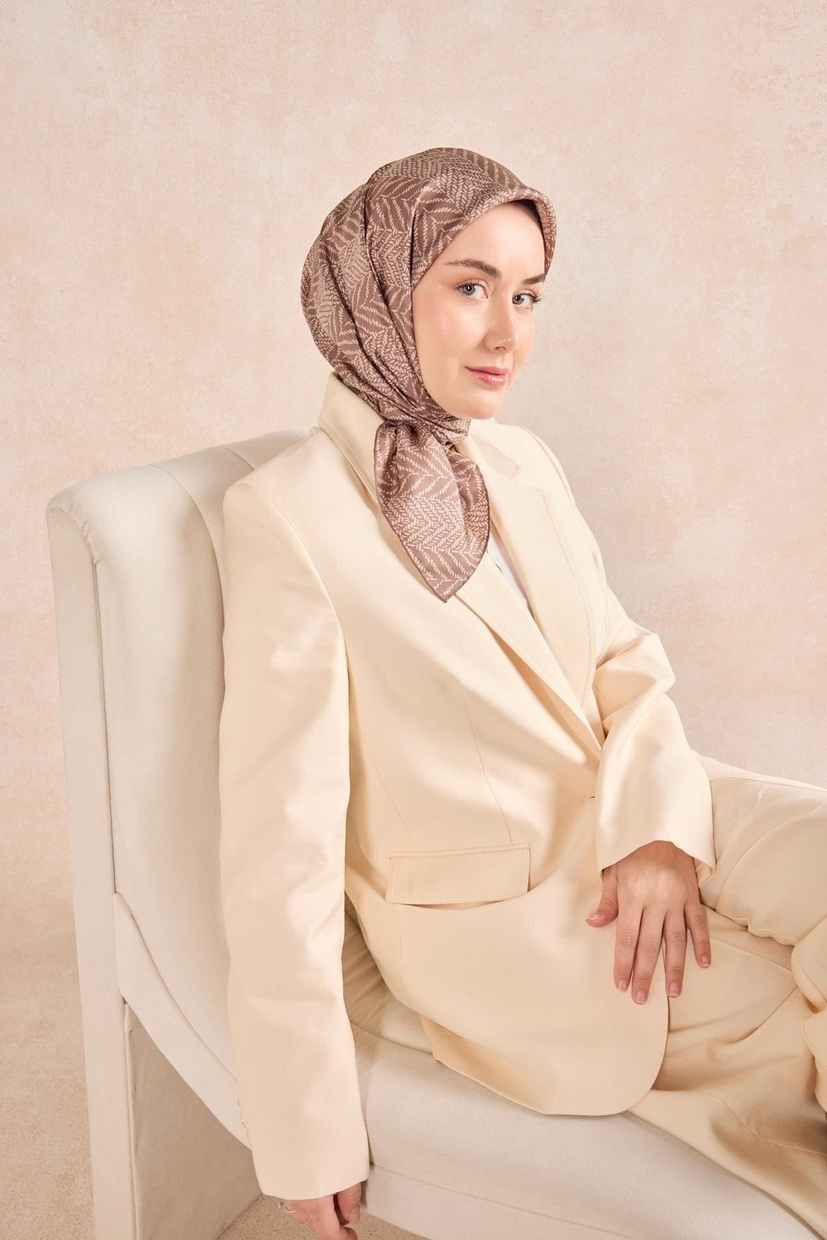 Twill İpek Eşarp Minimal Desen Kahverengi 90x90