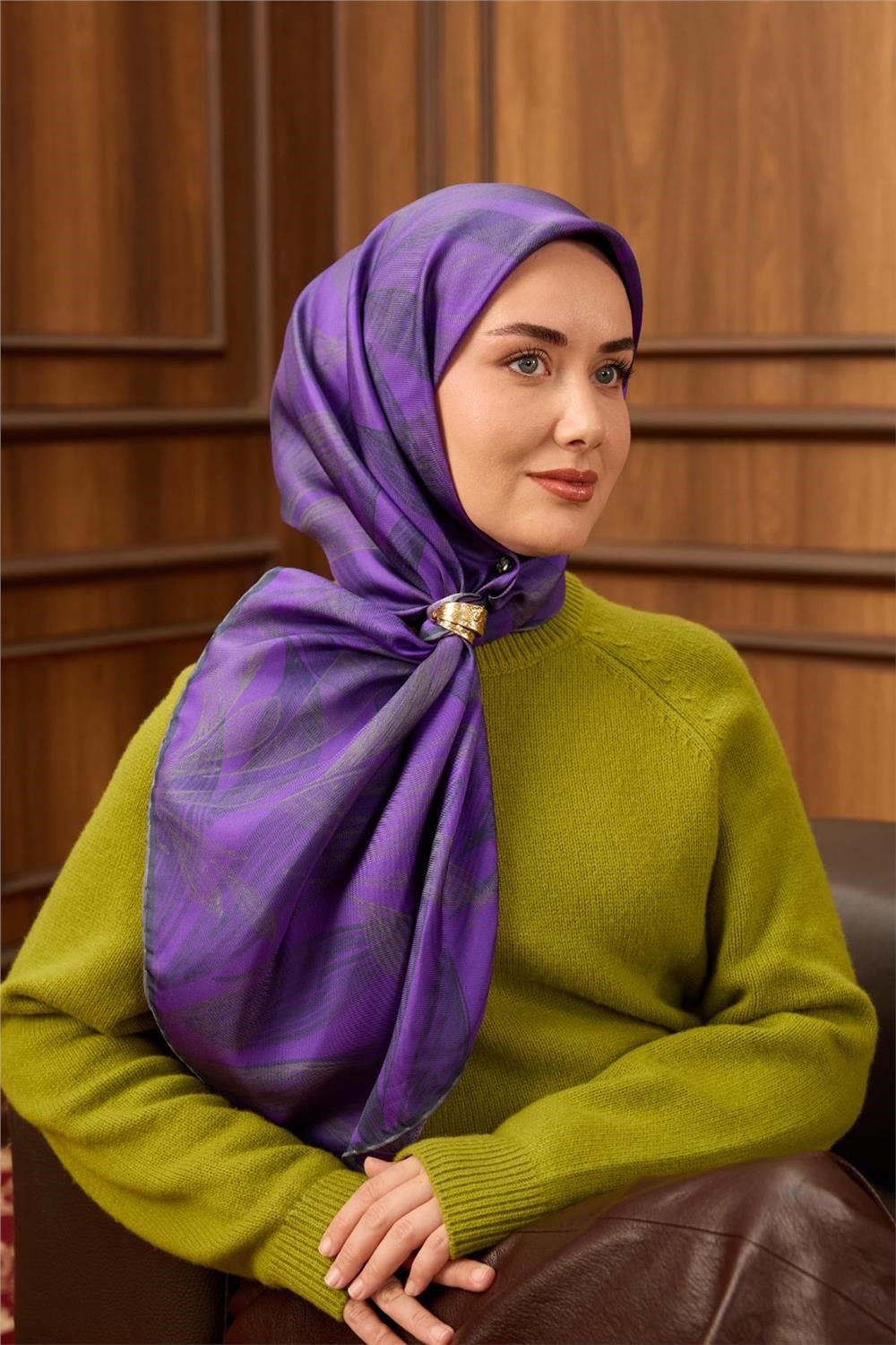 Twill İpek Eşarp Mor-Füme Gri Geçişli Kaymaz Tok Duruşlu 90x90