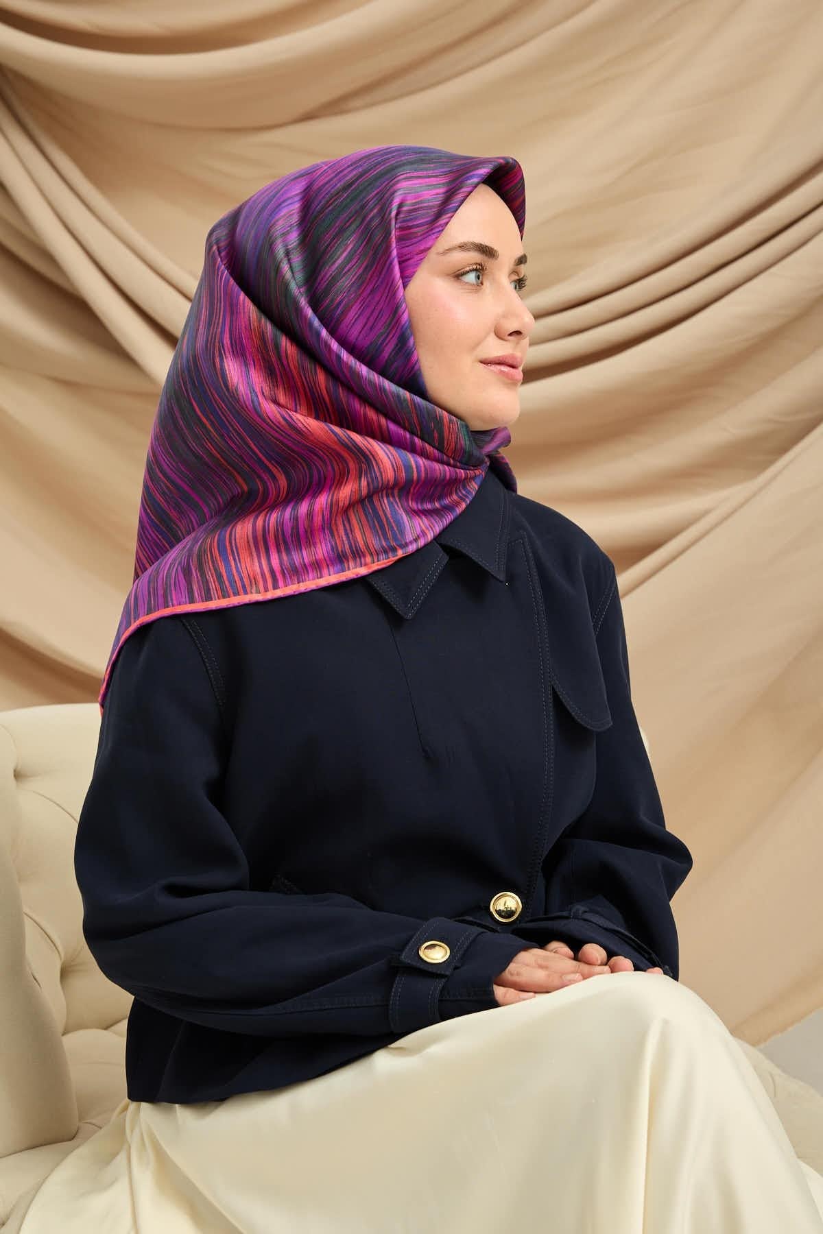 Twill İpek Eşarp Mor-Pembe Desenli Tok Duruşlu 90x90