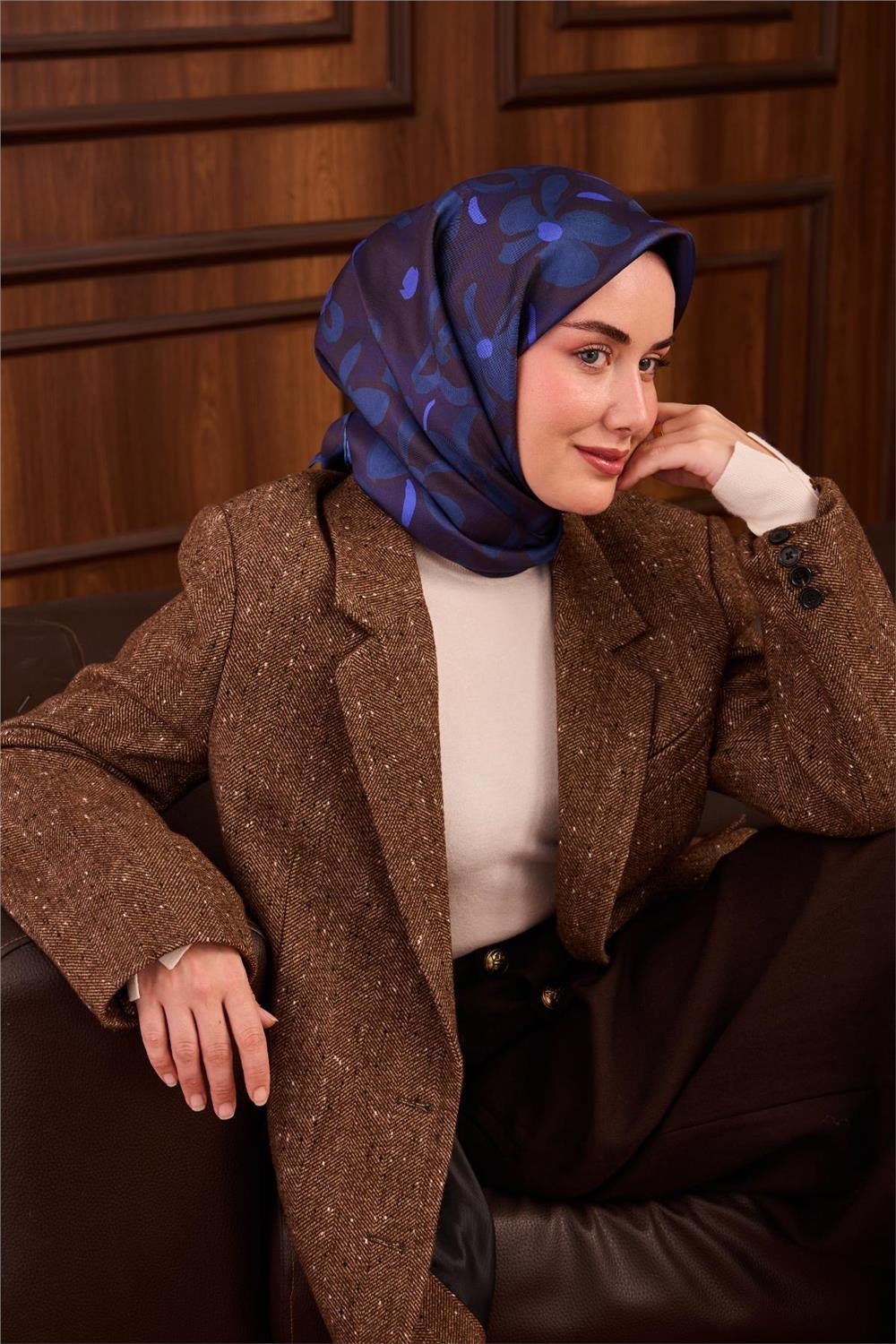 Twill İpek Eşarp Mor Saks Acı Kahve Papatya Desenli Tok Duruşlu 90x90