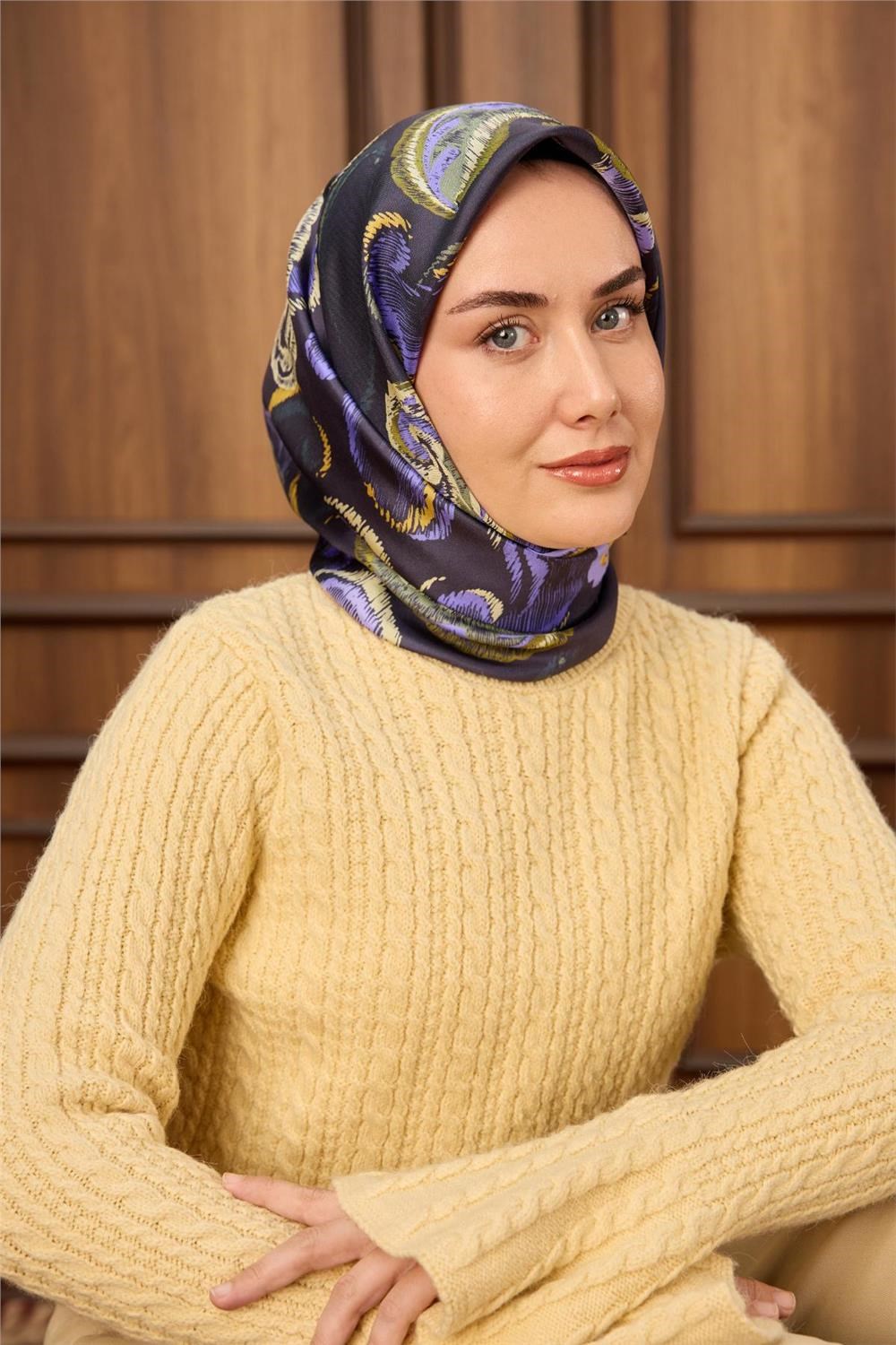 Twill İpek Eşarp Morcivert-Funda Desenli Tok Duruşlu 90x90
