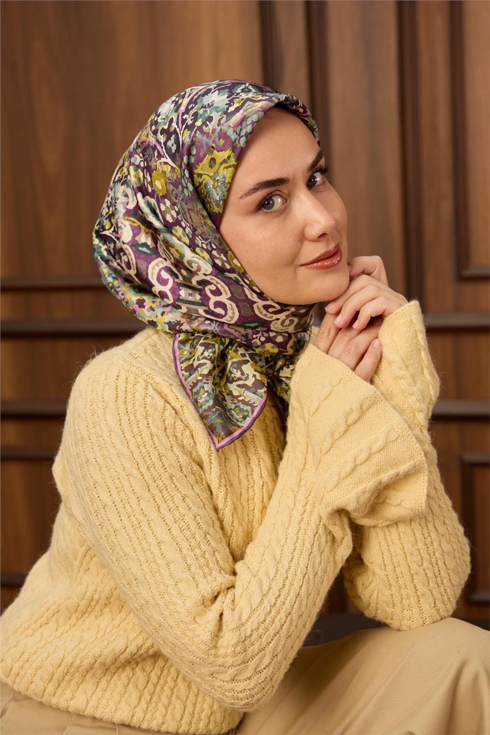 Twill İpek Eşarp Mürdüm-Butter Yellow Desenli Tok Duruşlu 90x90