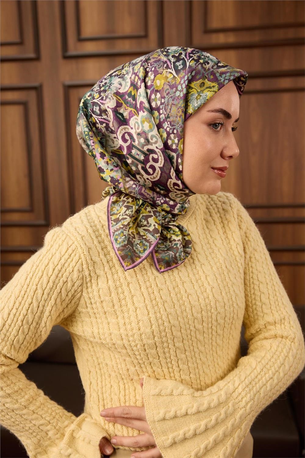 Twill İpek Eşarp Mürdüm-Butter Yellow Desenli Tok Duruşlu 90x90