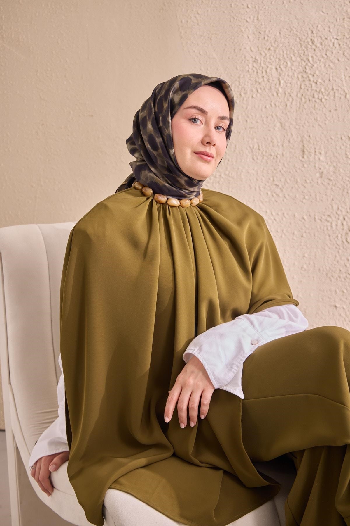 Twill İpek Eşarp Noiré Asker Yeşili 90x90