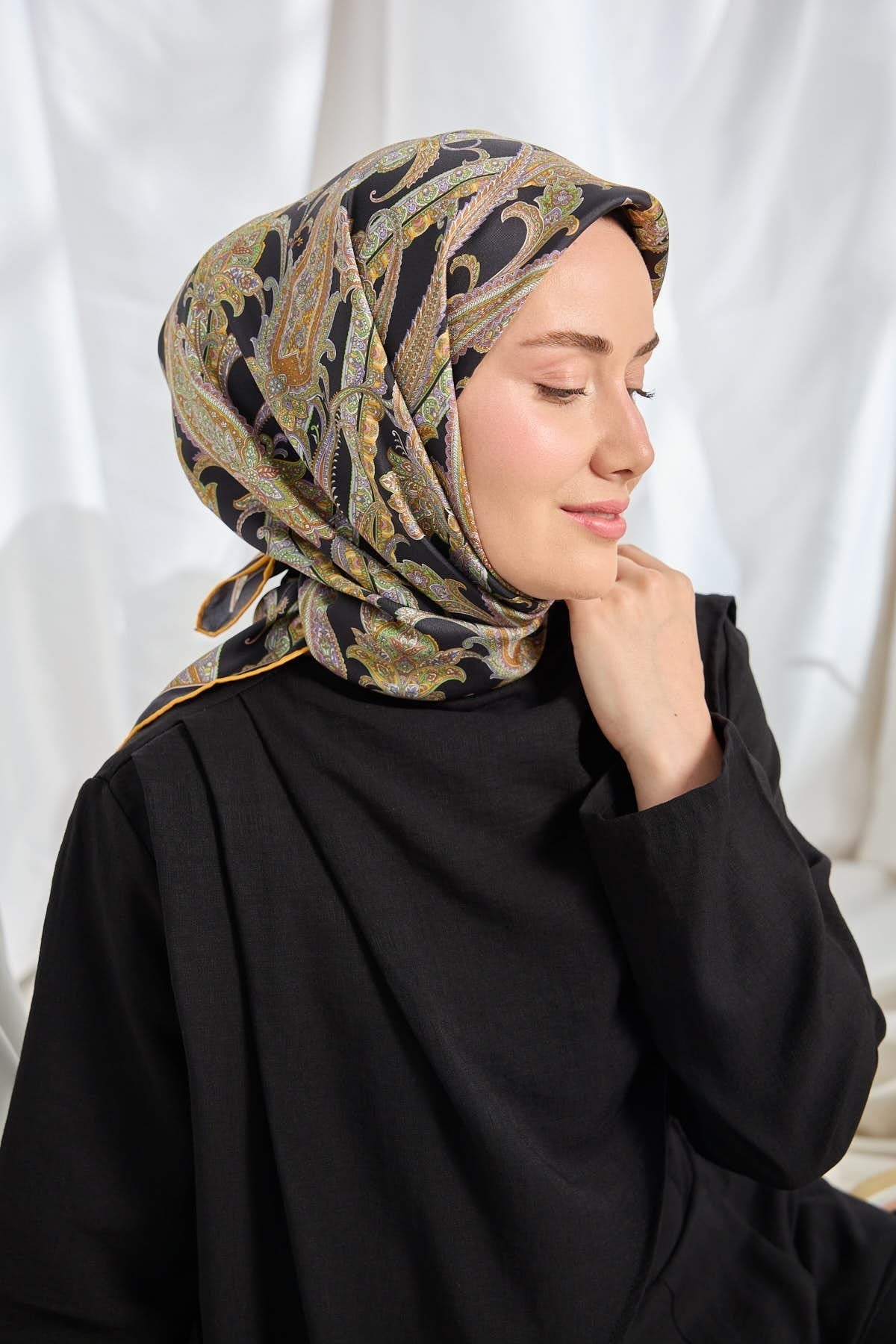 Twill İpek Eşarp Ottoman Paisley Siyah