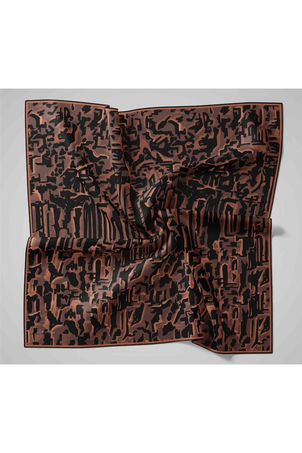 Twill İpek Eşarp Pastel Mor–Siyah–Soğan Kabuğu Desenli Tok Duruşlu 90x90