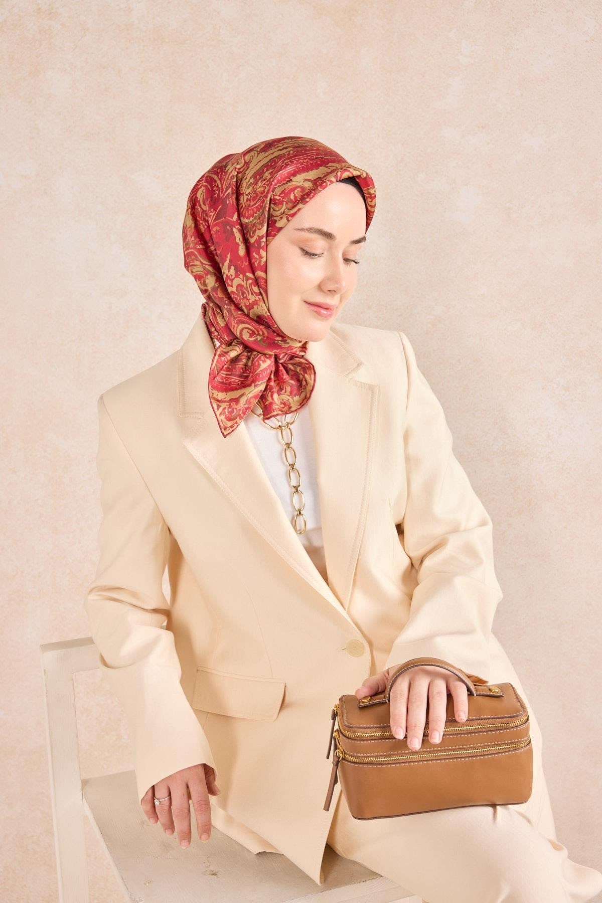 Twill İpek Eşarp Royale Şal Desen Pembe-Kırmızı 90