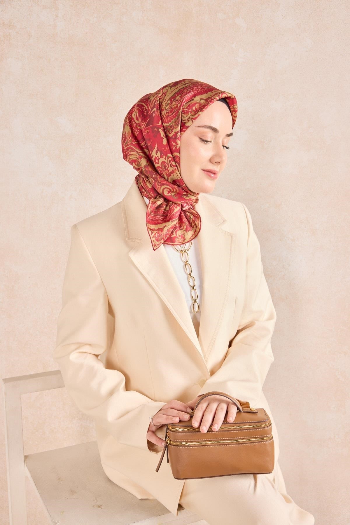 Twill İpek Eşarp Royale Şal Desen Pembe-Kırmızı 90
