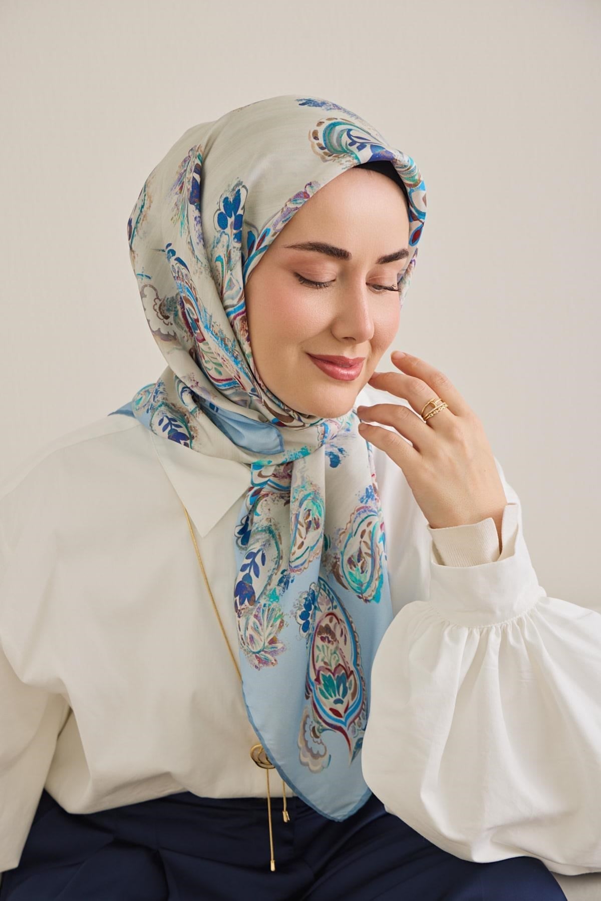 Twill İpek Eşarp Şal Desen Ekru 90x90