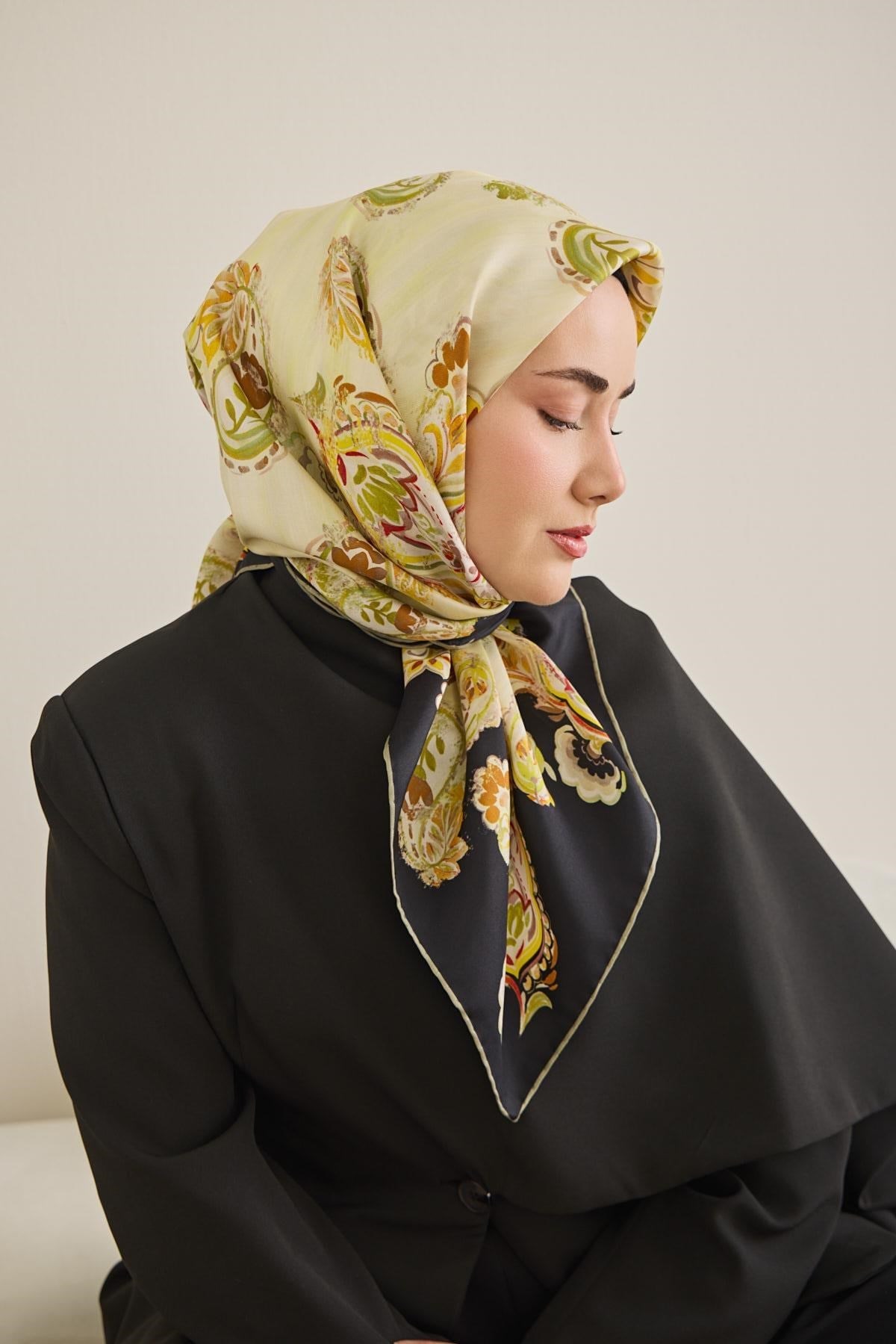 Twill İpek Eşarp Şal Desen Pastel Yeşil 90x90