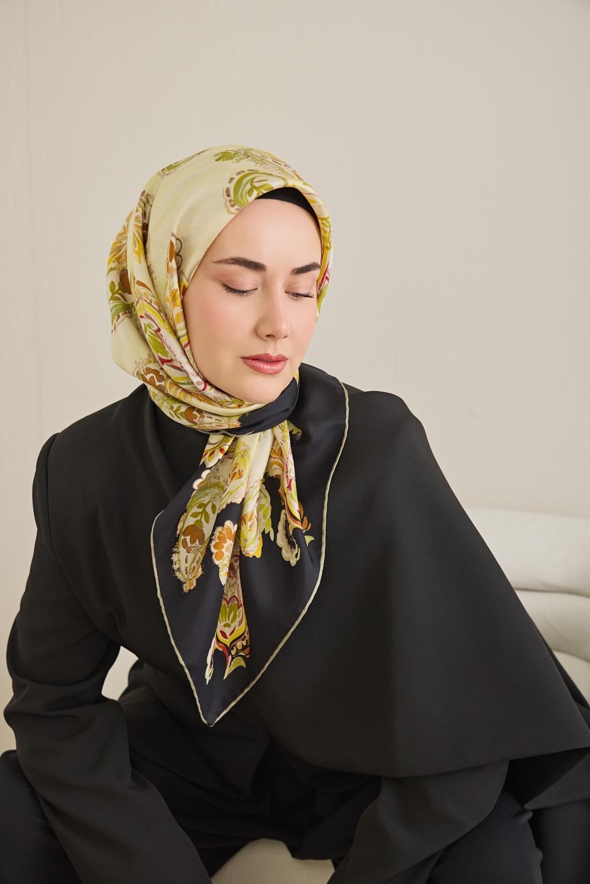 Twill İpek Eşarp Şal Desen Pastel Yeşil 90x90