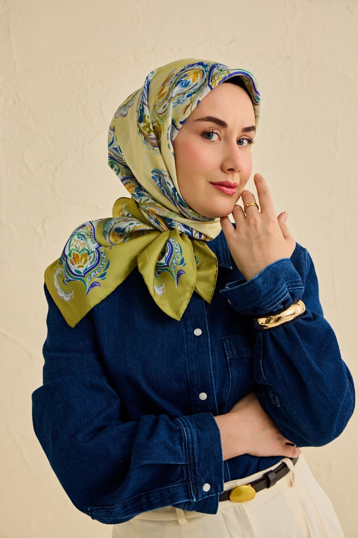 Twill İpek Eşarp Şal Desen Yeşil 90x90
