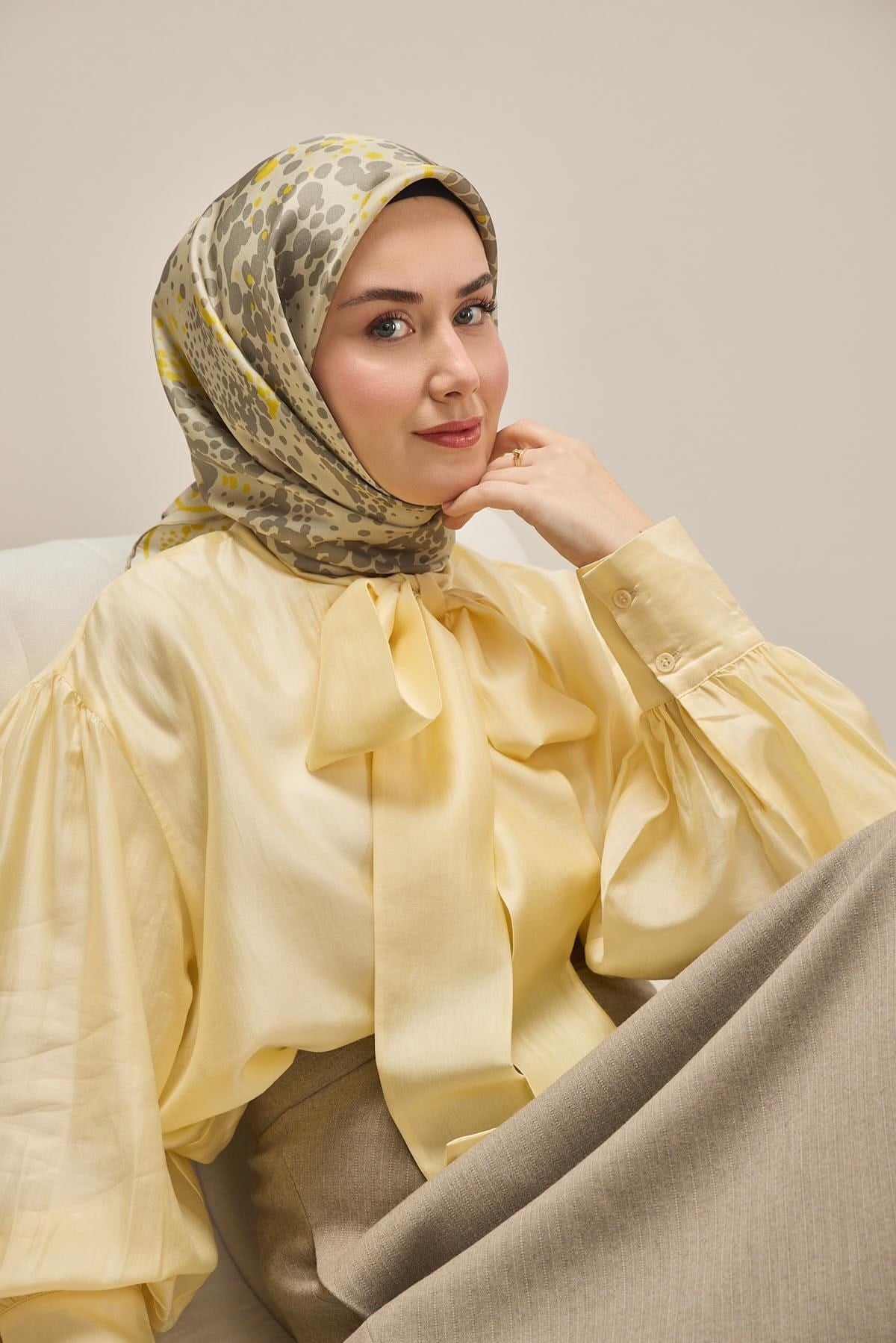 Twill İpek Eşarp Samanyolu Yeşil Bej 90x90