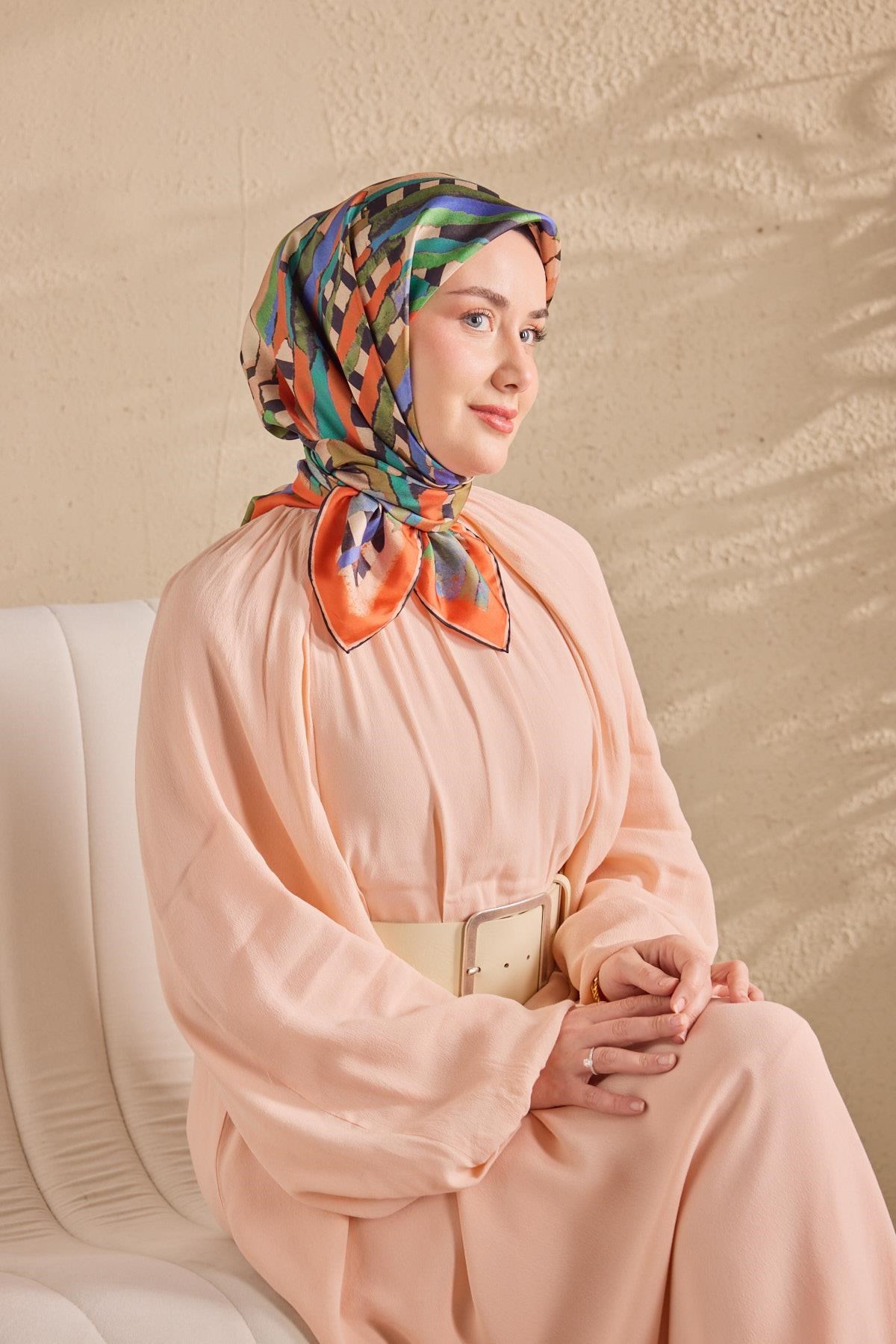 Twill İpek Eşarp Şerit Yavruağzı